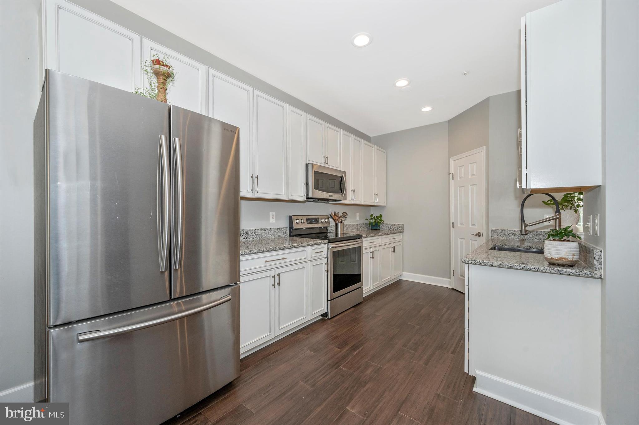 WHITTIER POND - Residential