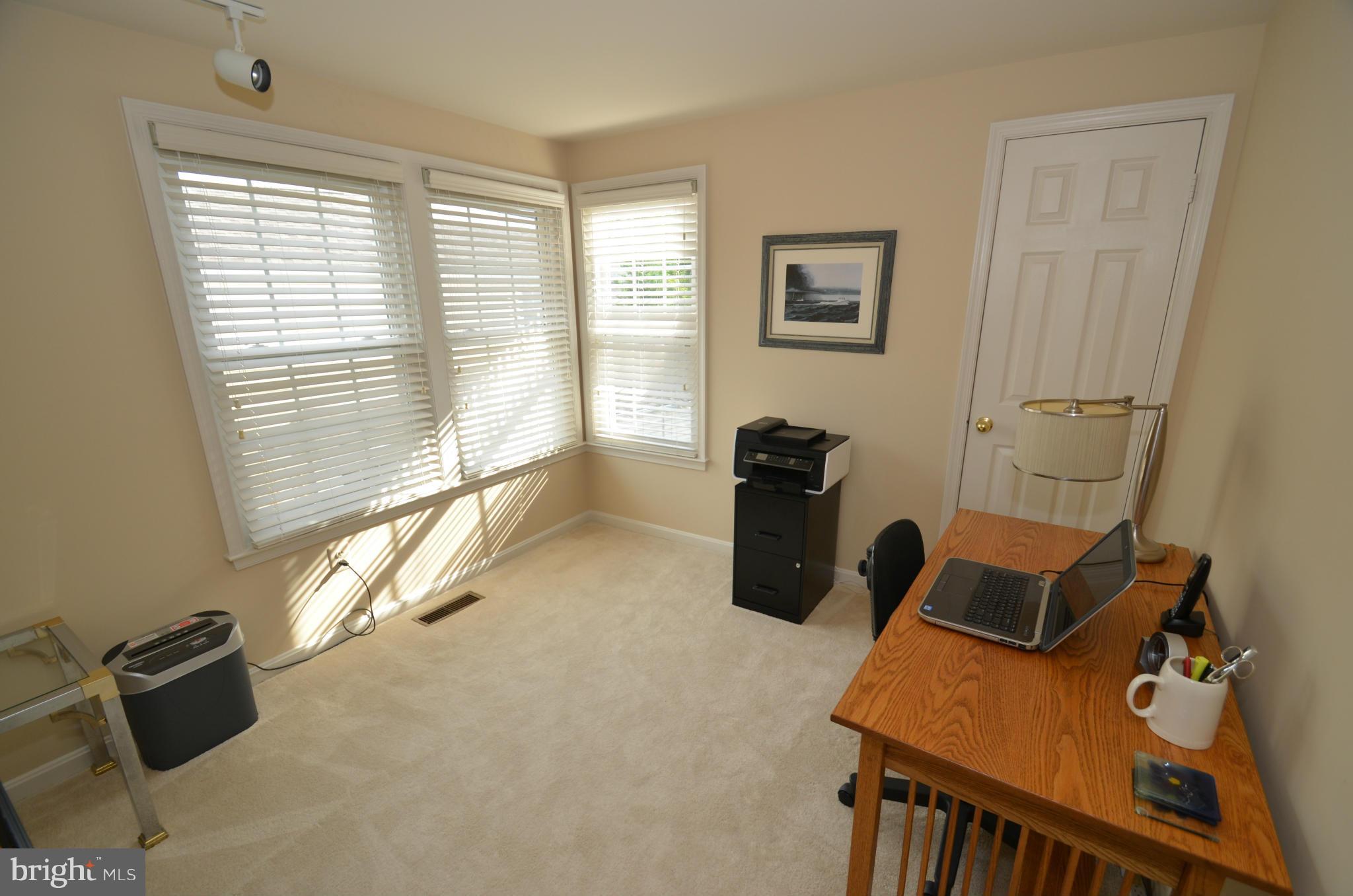 KINGSTOWNE - Residential