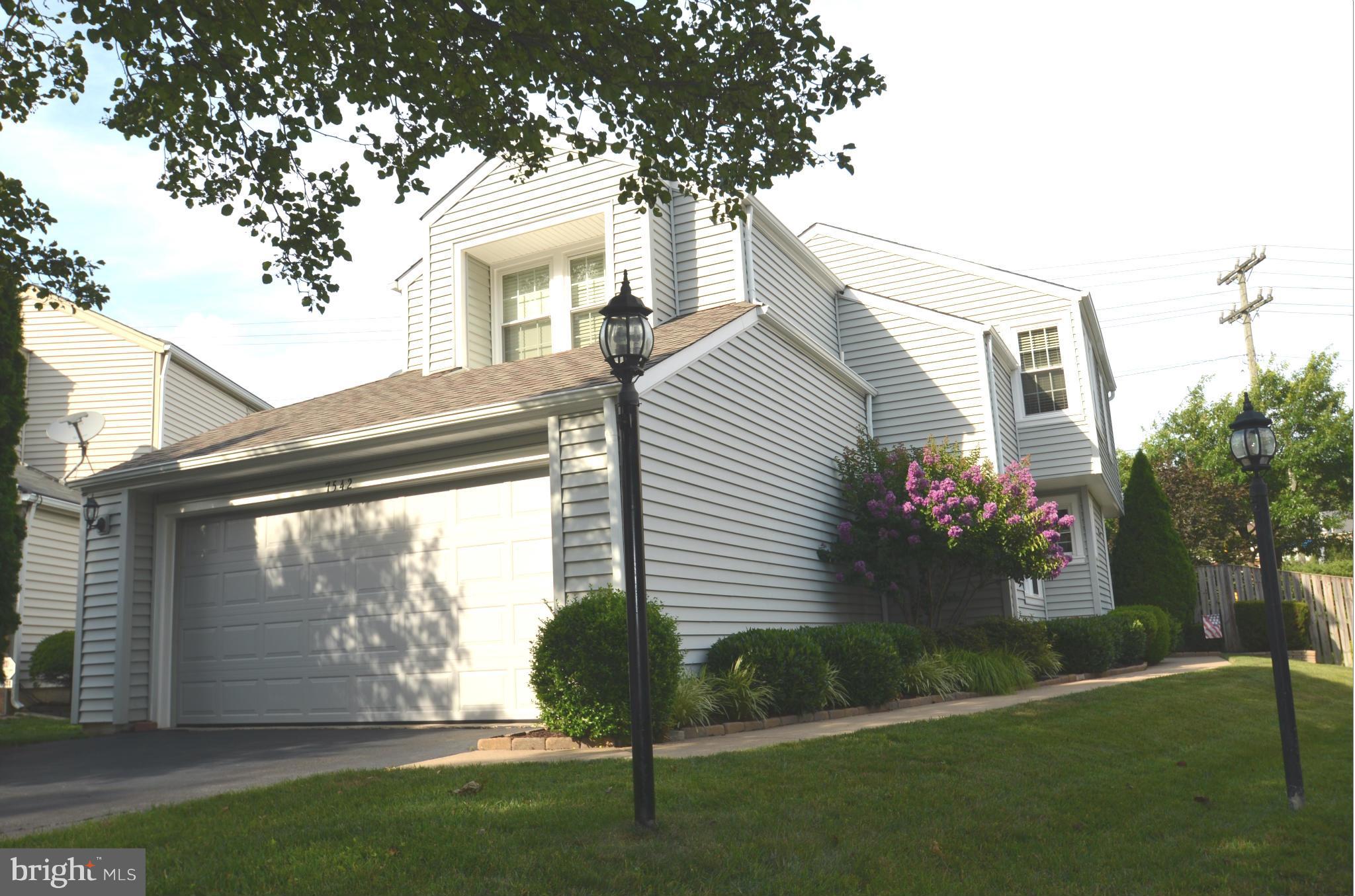 KINGSTOWNE - Residential