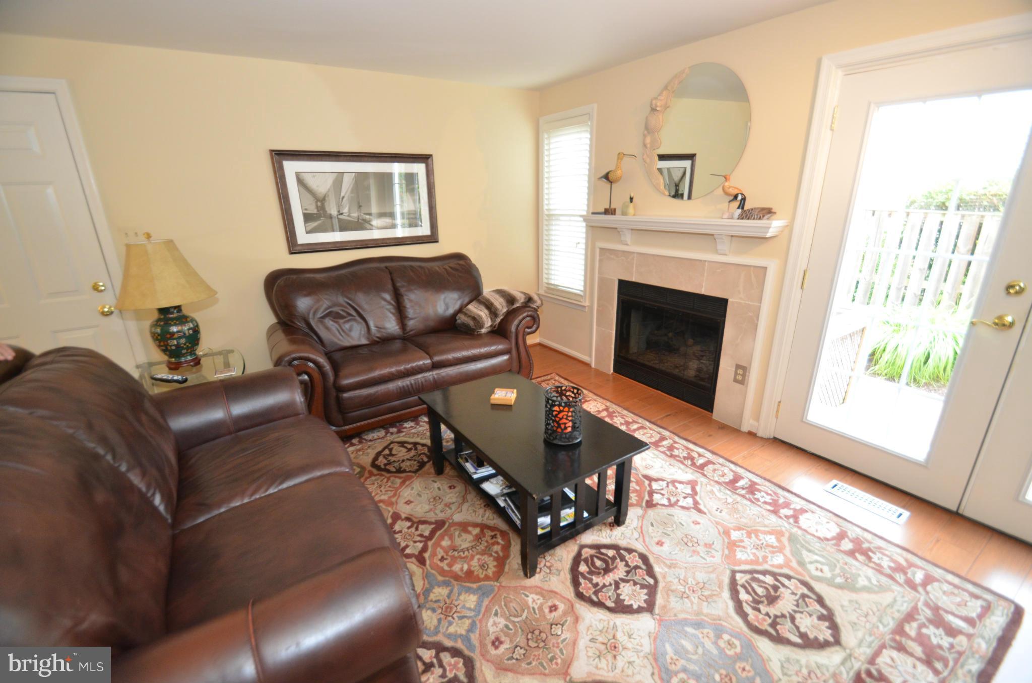 KINGSTOWNE - Residential