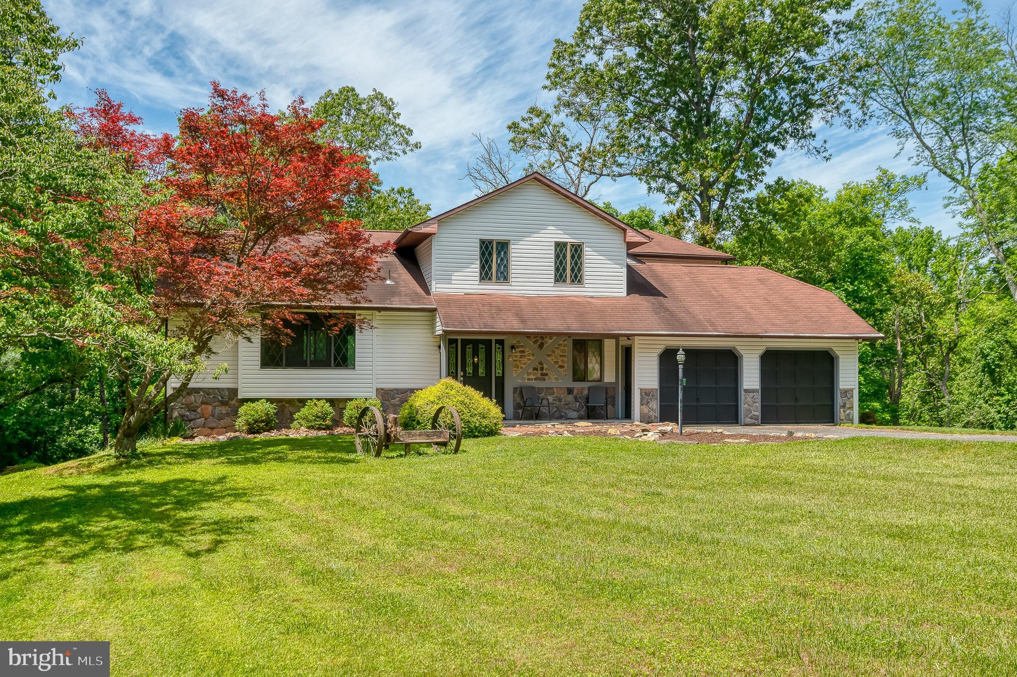 6 OLD GARRETT COURT