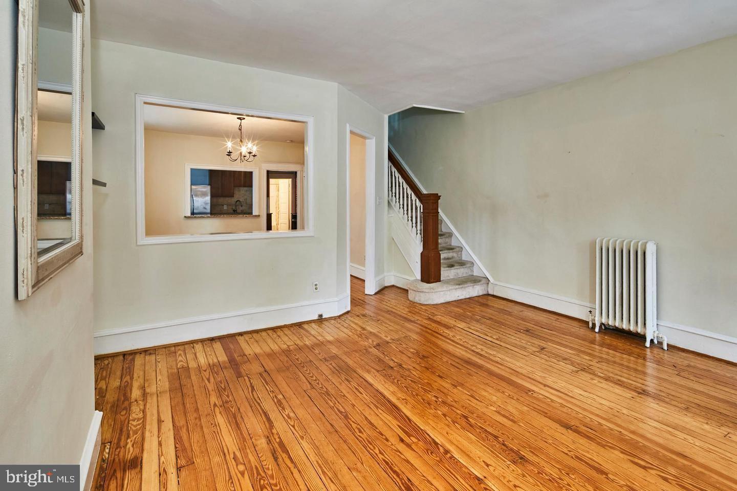 1607 W 9TH STREET