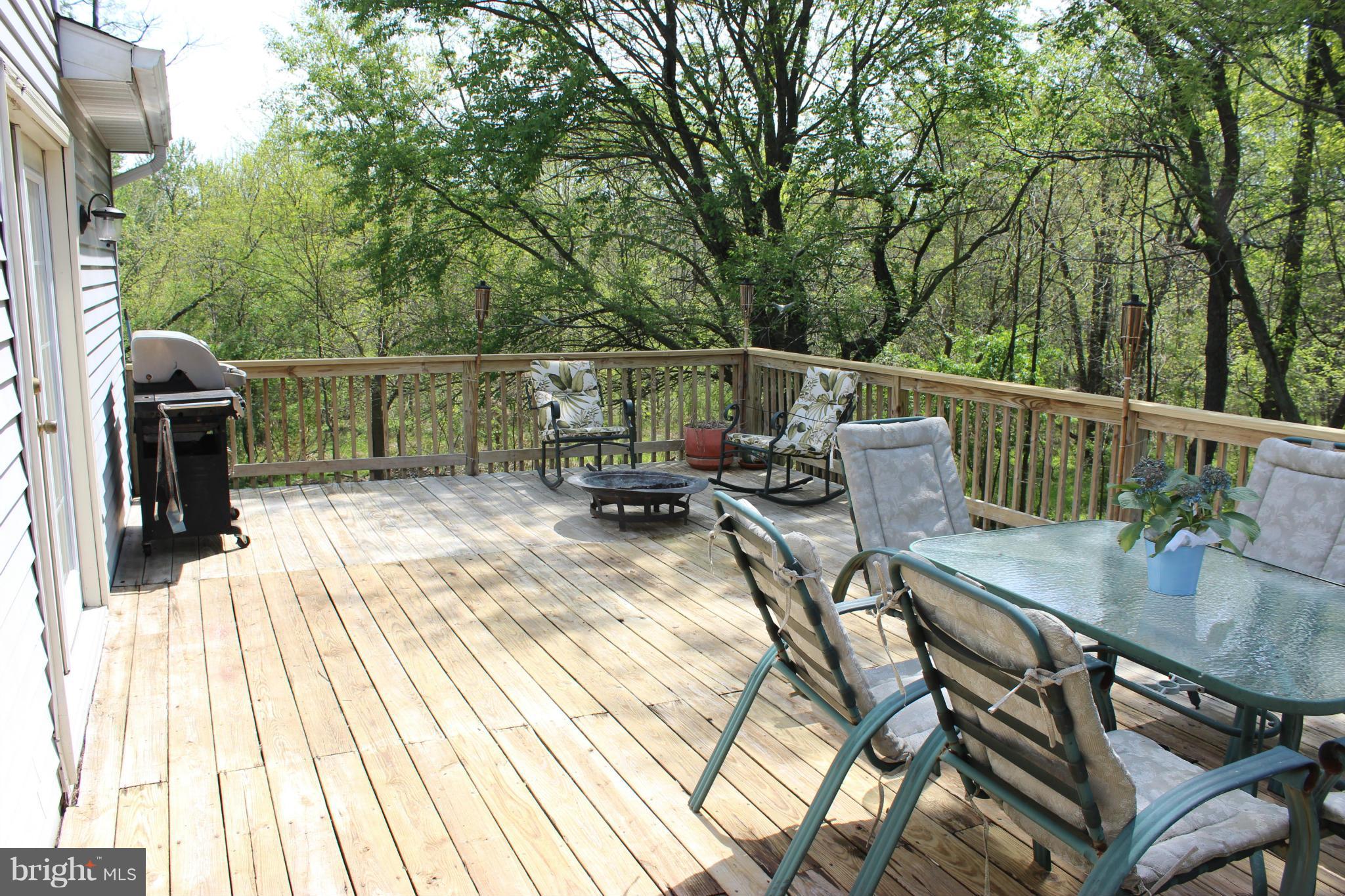 HOWARD SQUARE - Residential