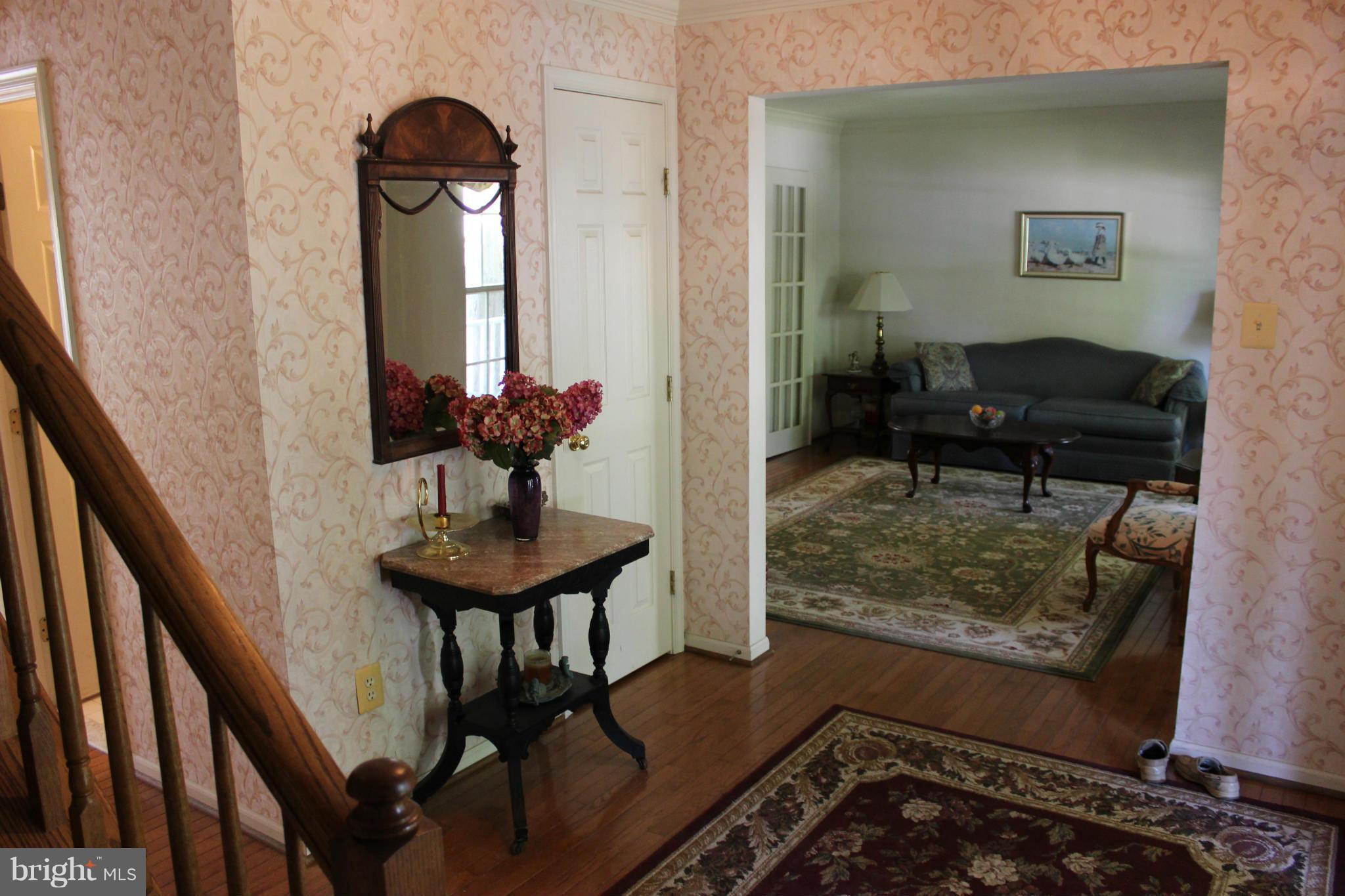 HOWARD SQUARE - Residential