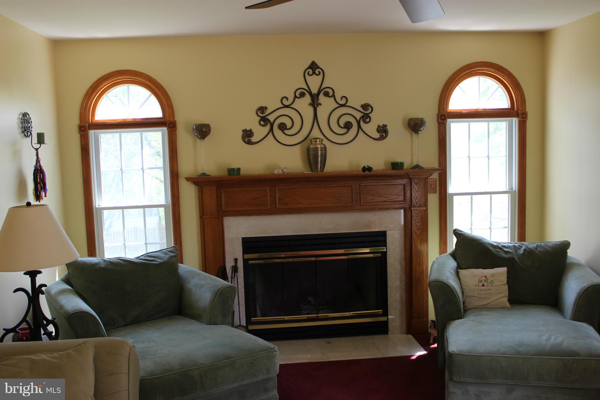 HOWARD SQUARE - Residential