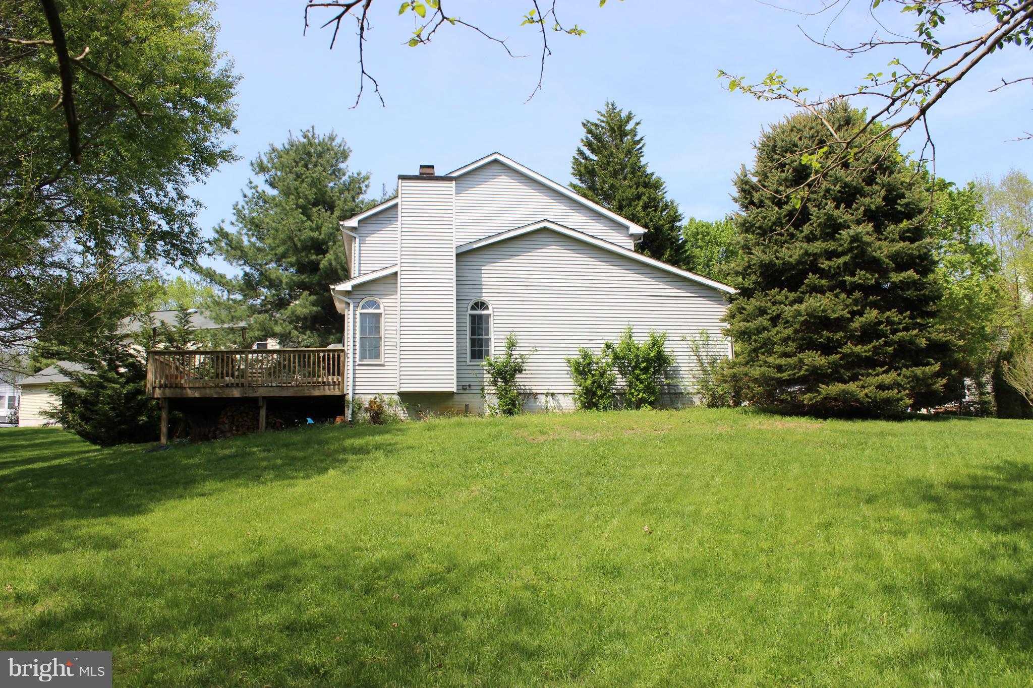 HOWARD SQUARE - Residential