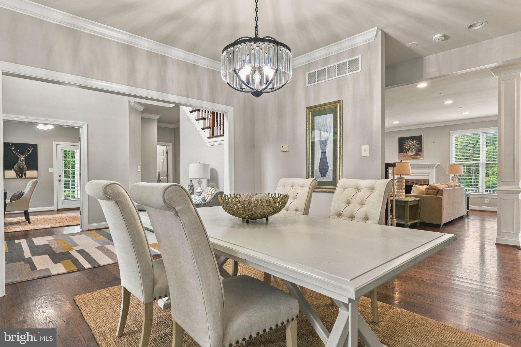 14 JARRETTS COURT