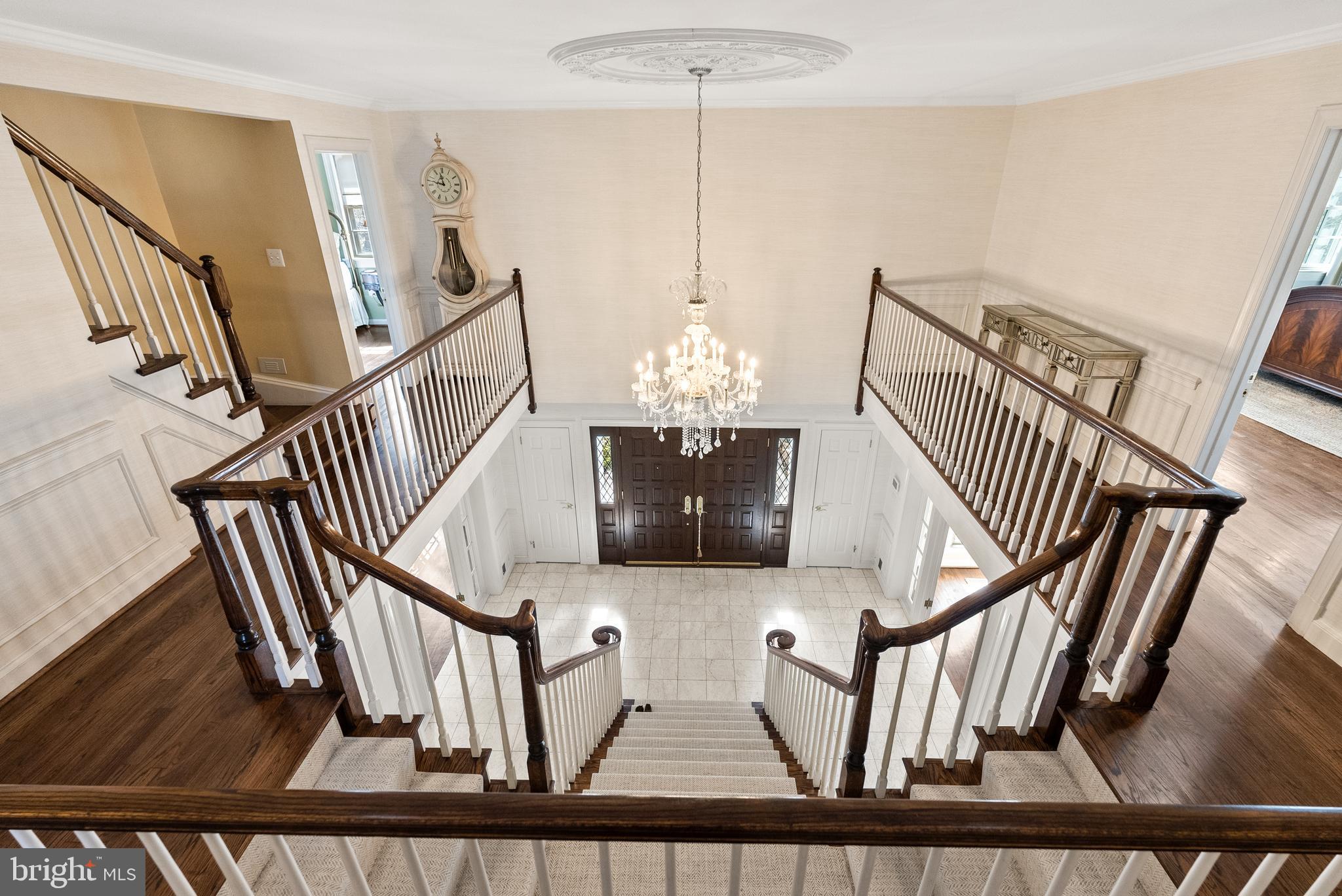 RIVER OAKS - Residential