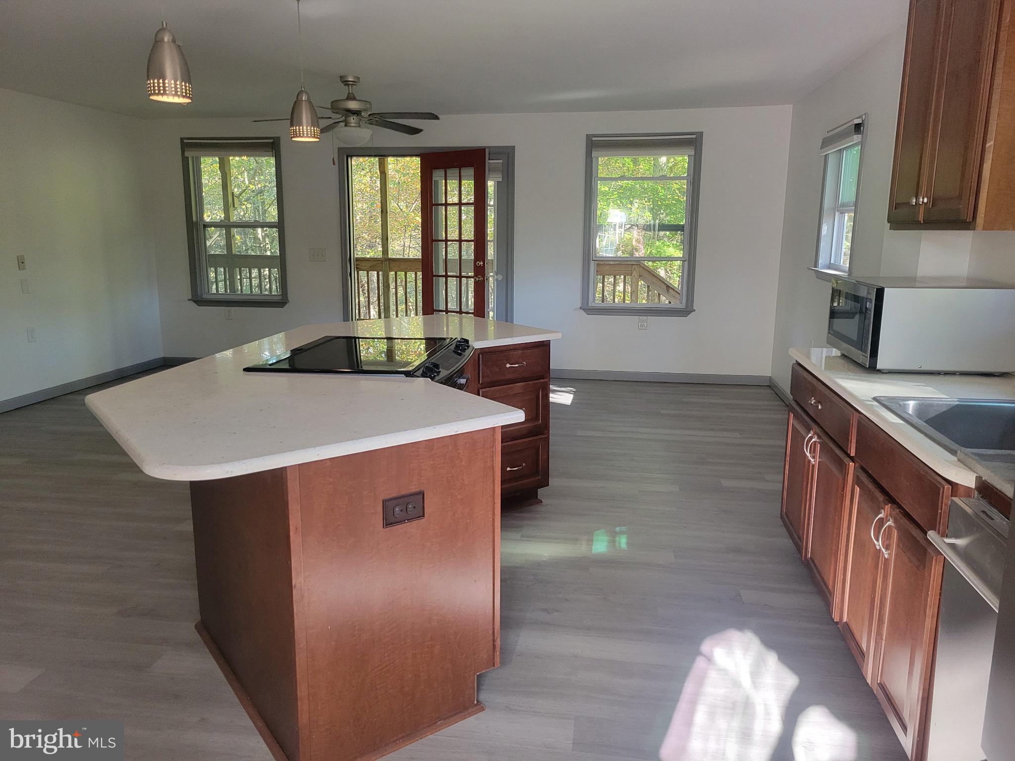 3321 ROCKS CHROME HILL ROAD