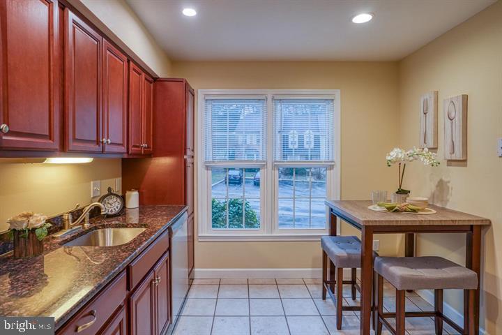 807 STOCKBRIDGE DRIVE