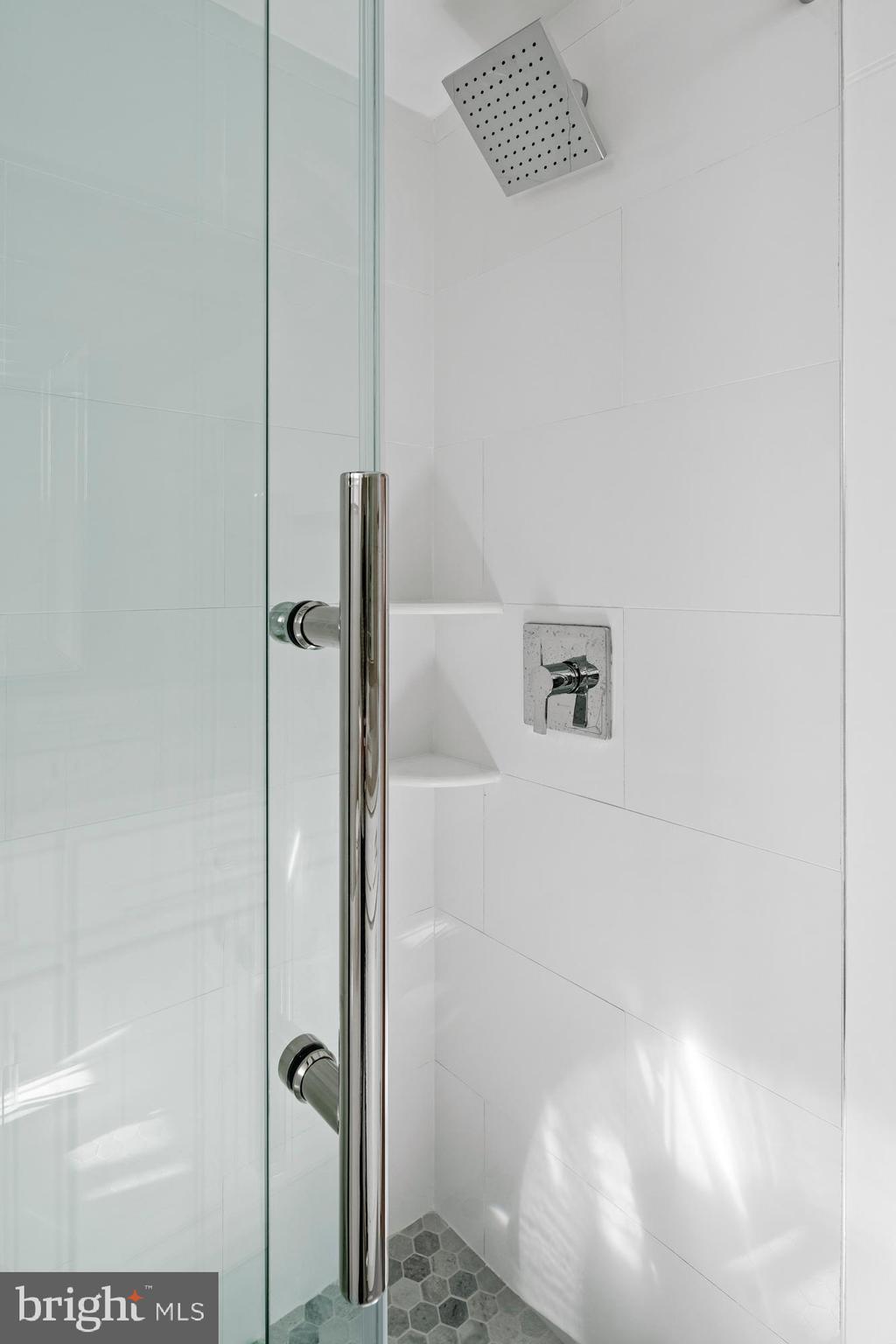 MARLBOROUGH - Residential