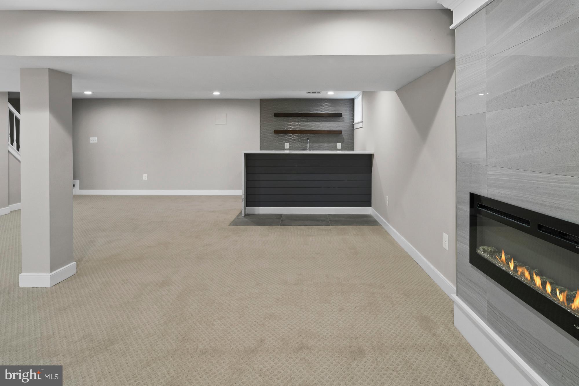 MARLBOROUGH - Residential