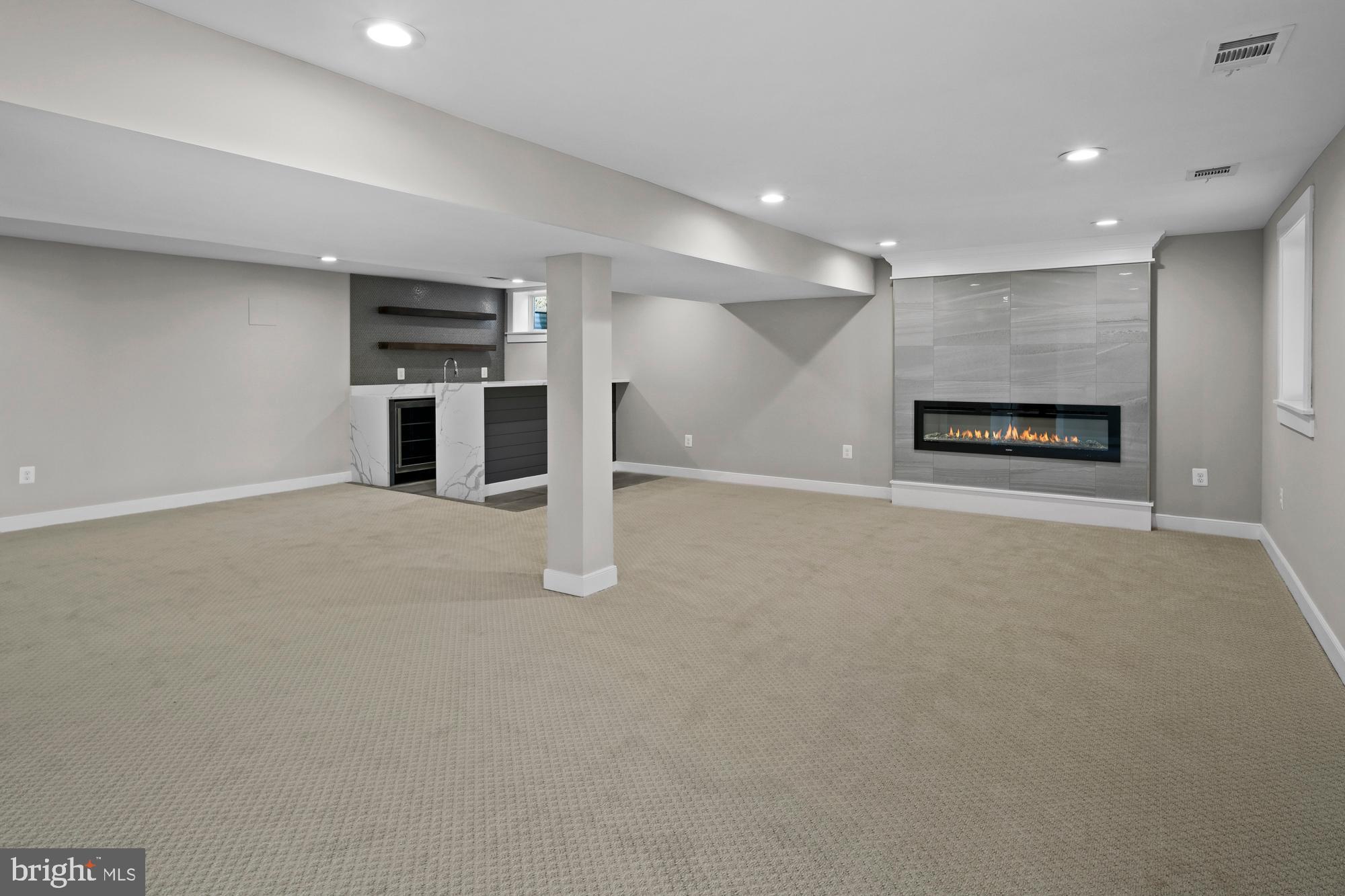 MARLBOROUGH - Residential