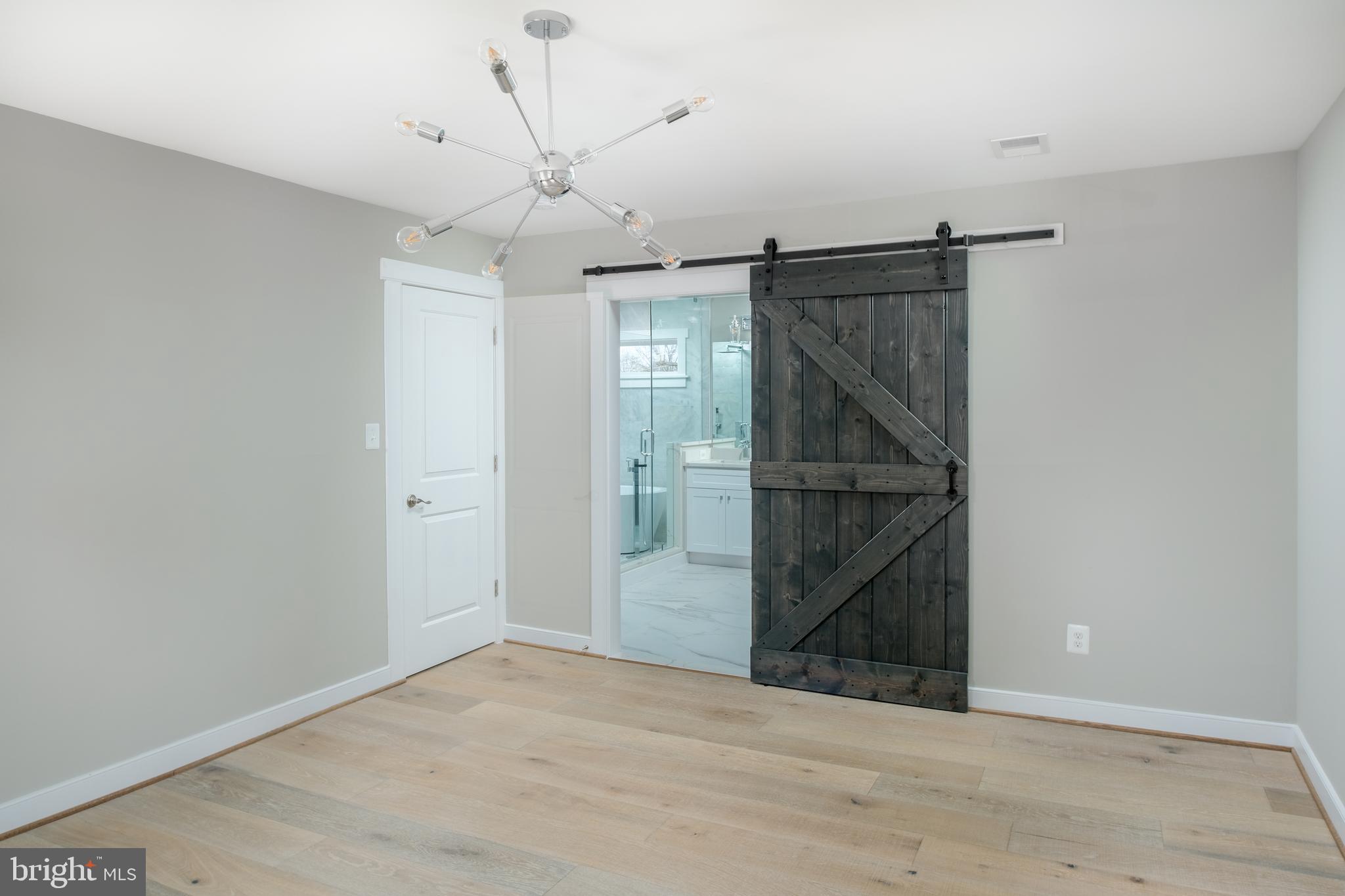 MARLBOROUGH - Residential