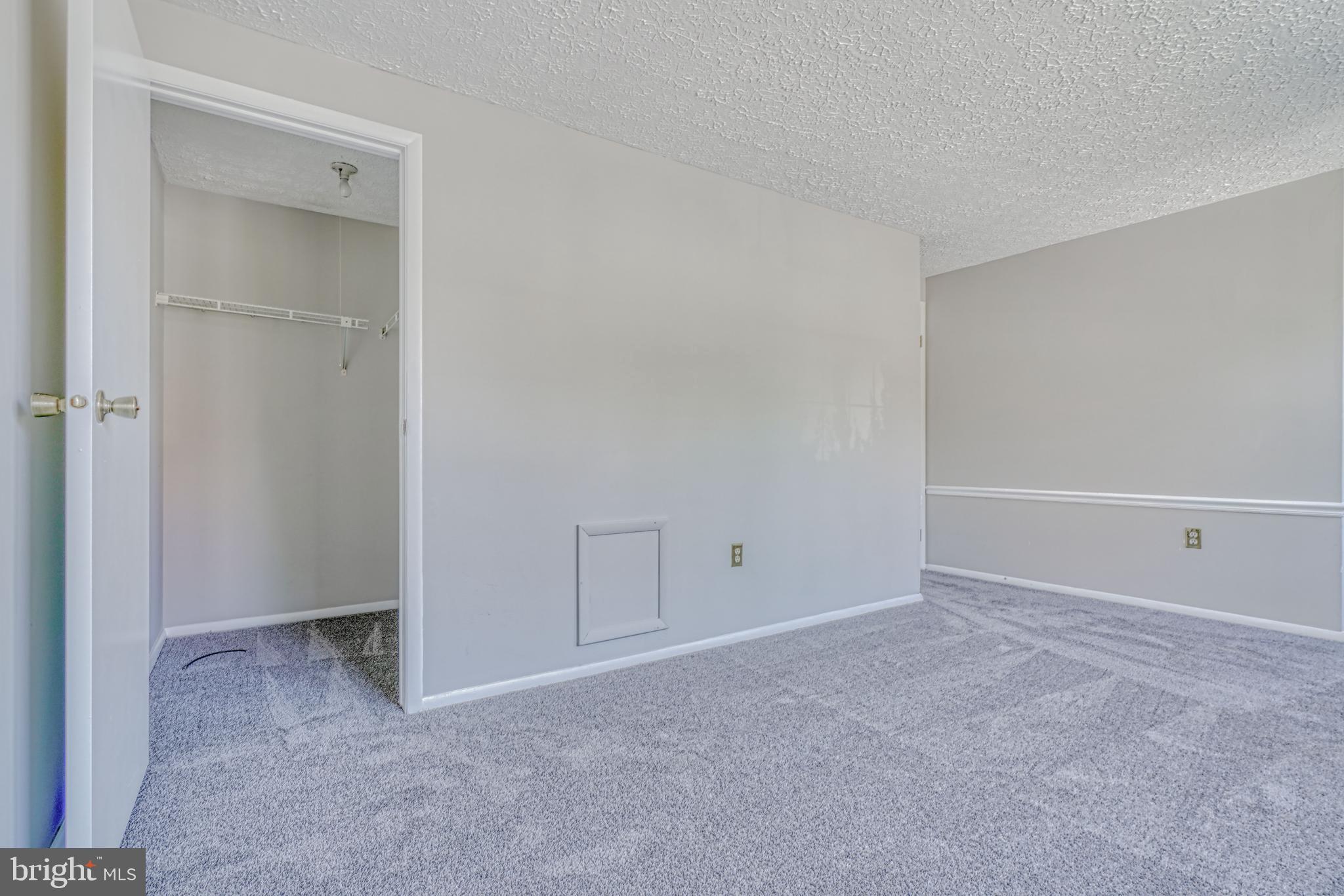 LEISHEAR VILLAGE - Residential