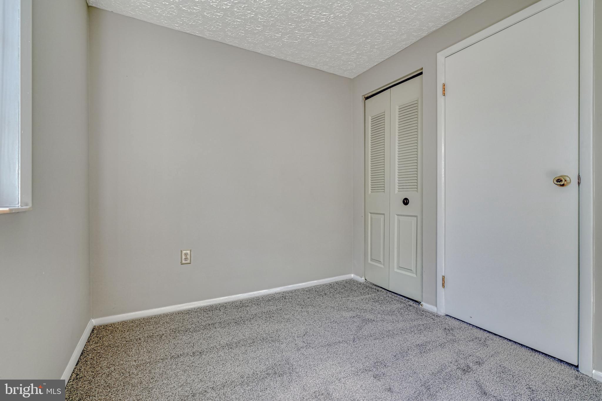 LEISHEAR VILLAGE - Residential