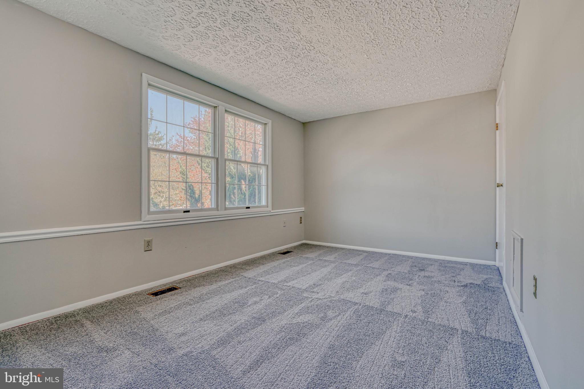 LEISHEAR VILLAGE - Residential