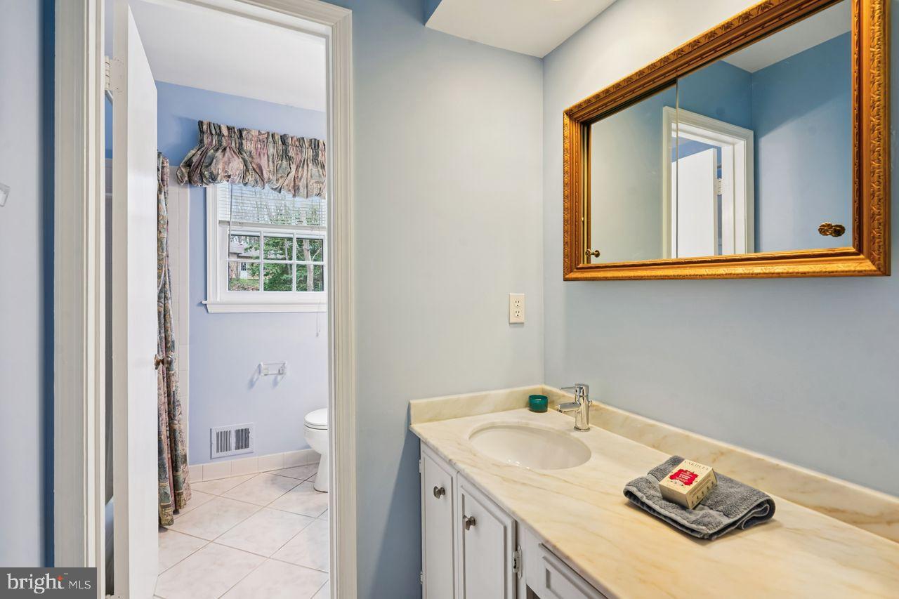 INVERNESS FOREST - Residential