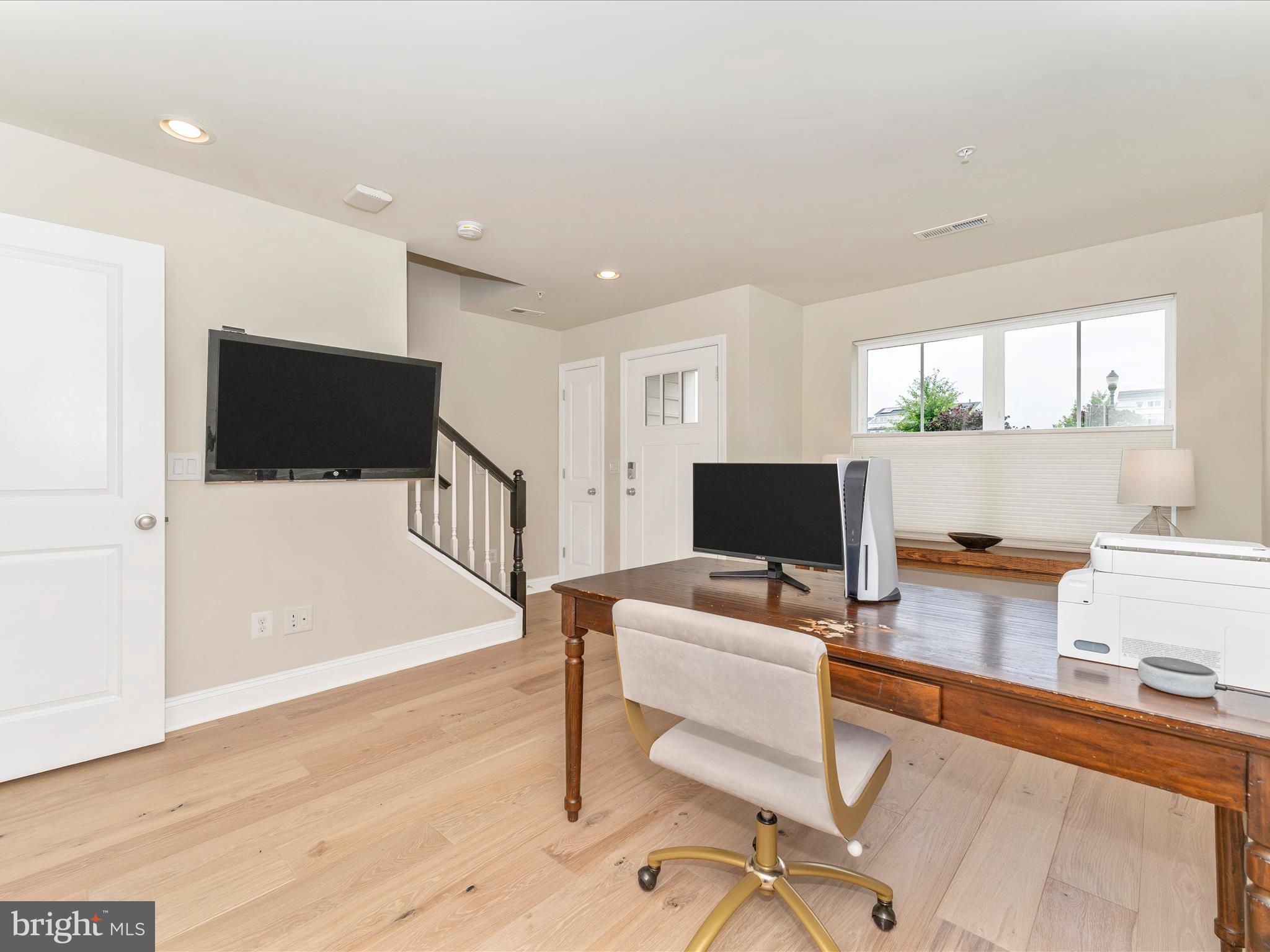 EASTCHURCH - Residential