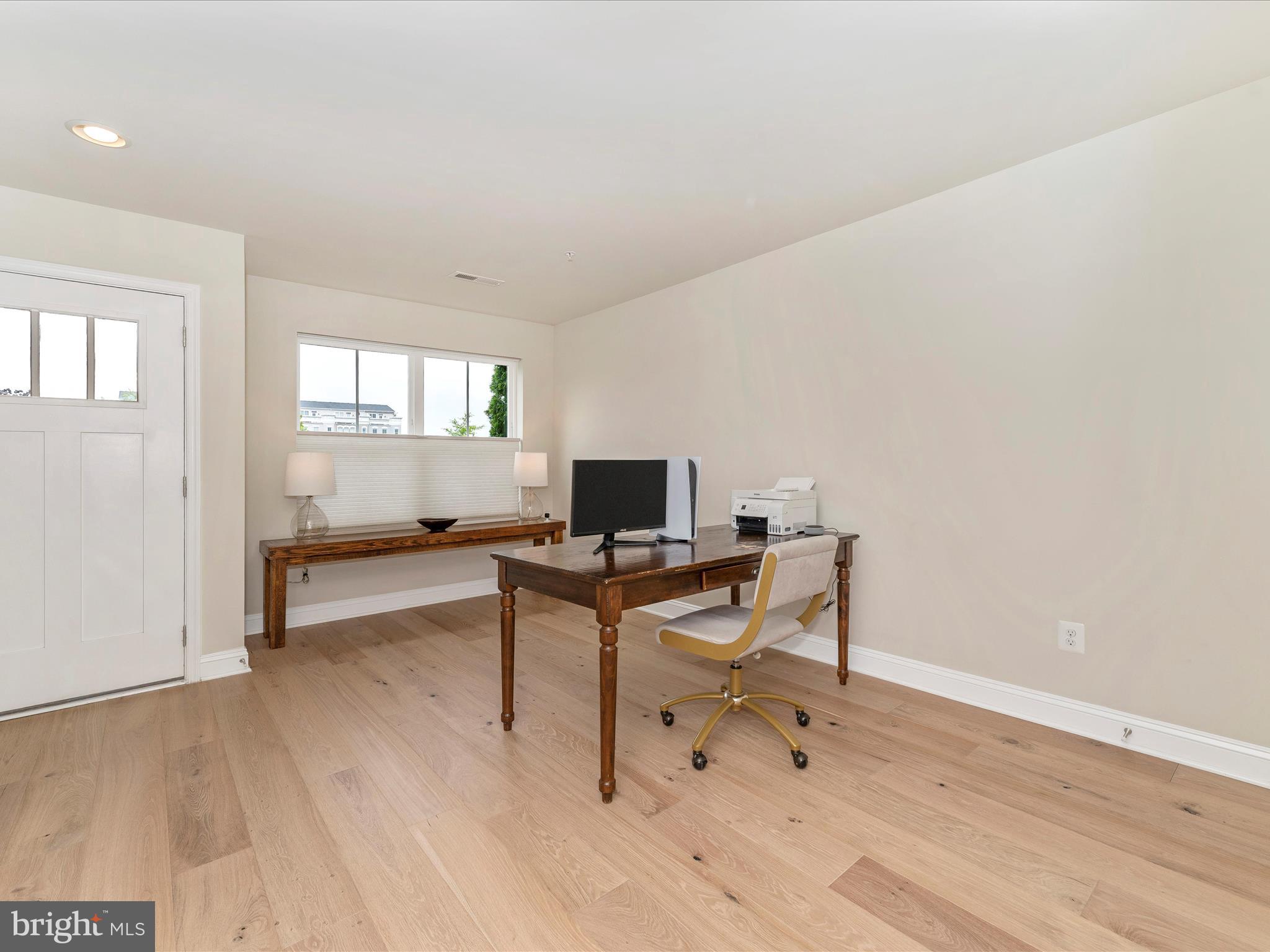 EASTCHURCH - Residential