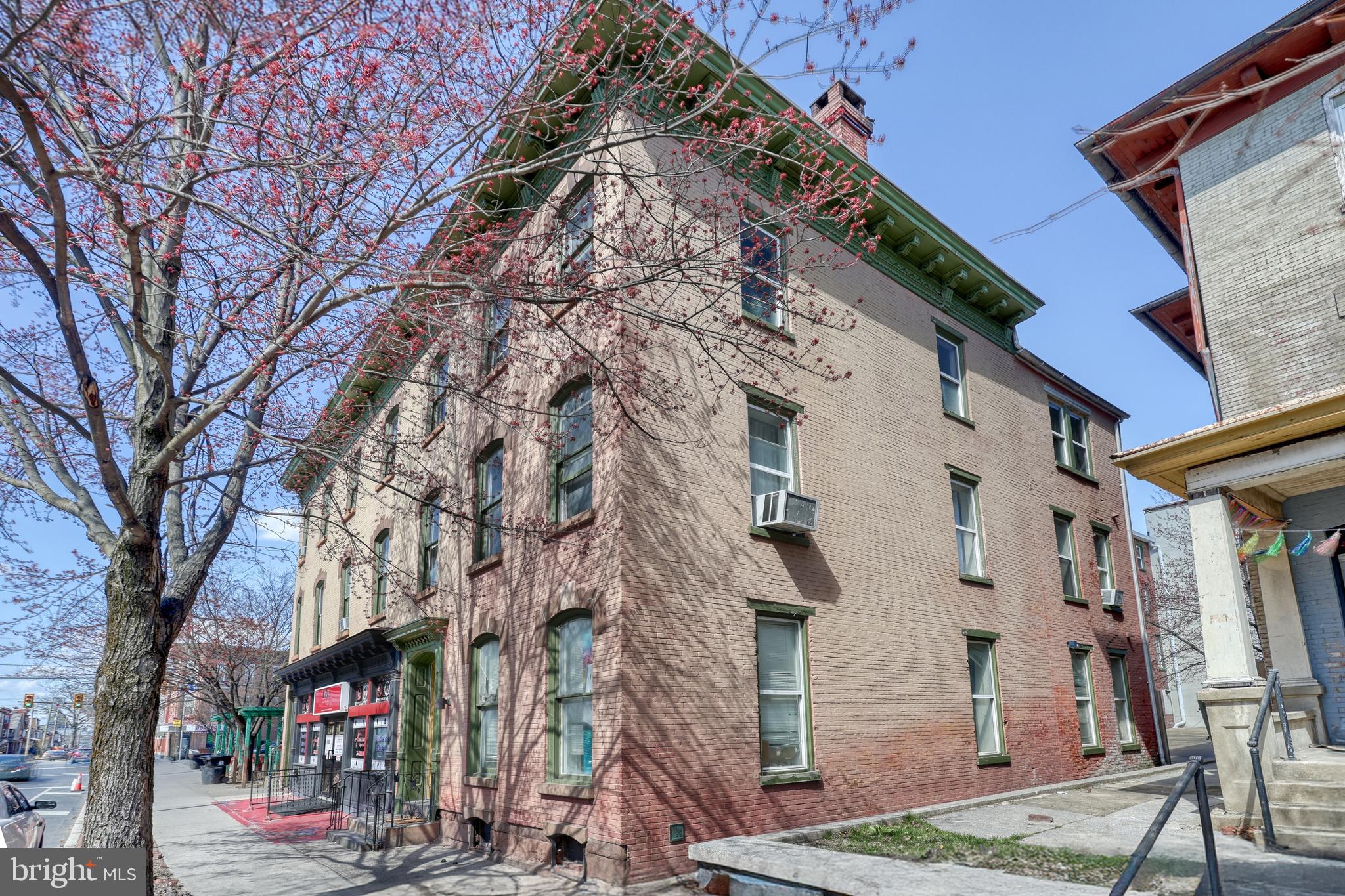 1312 DERRY STREET