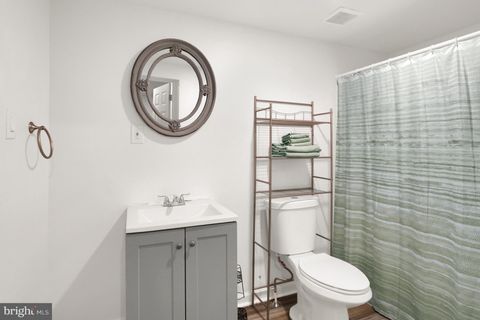 Tiny photo for 608 S Pershing Avenue, YORK, PA 17401 (MLS # PAYK2089738)