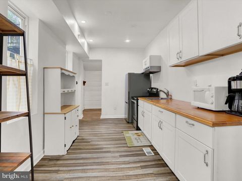 Tiny photo for 608 S Pershing Avenue, YORK, PA 17401 (MLS # PAYK2089738)