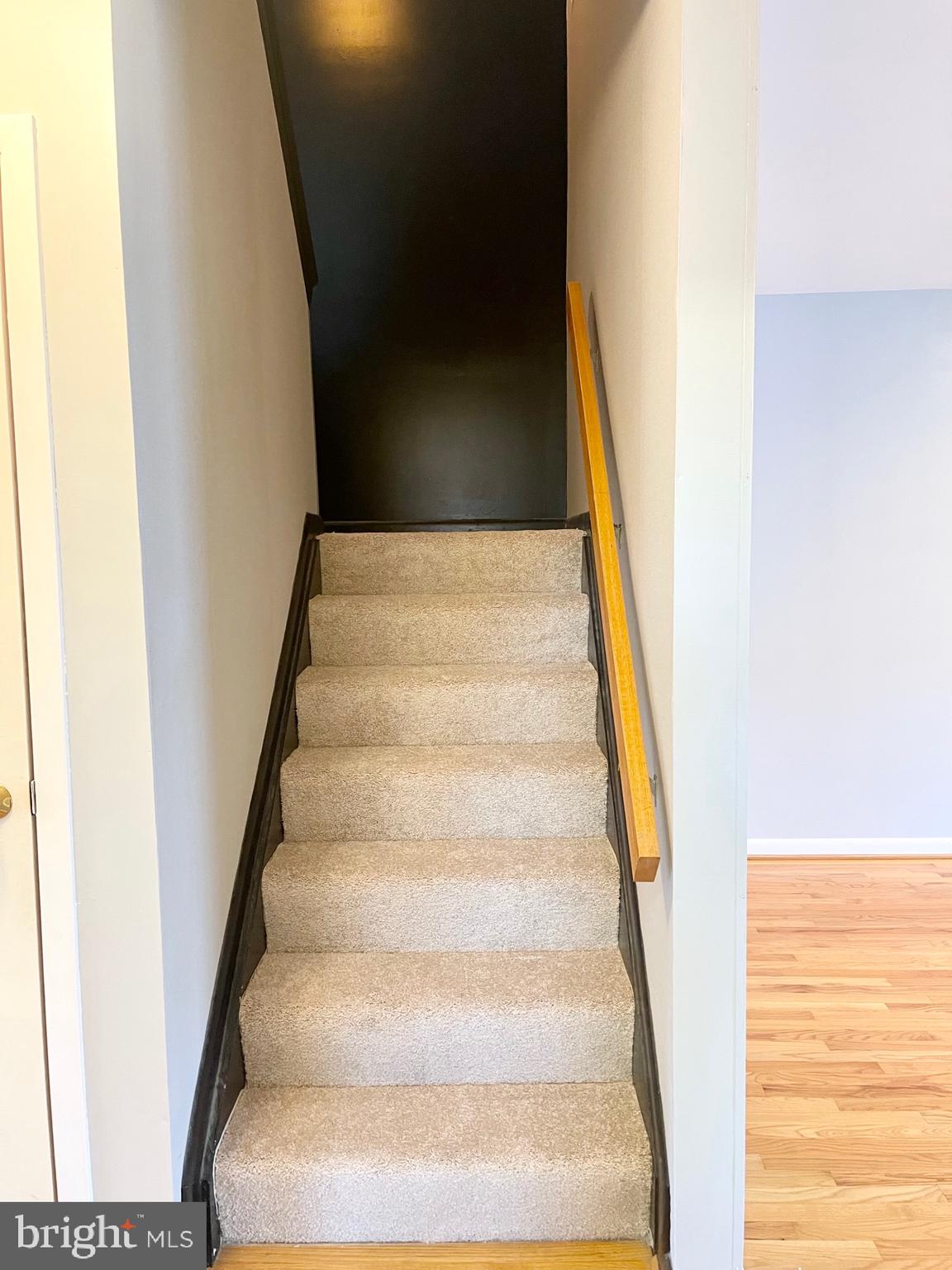 MOUNT WASHINGTON - Residential