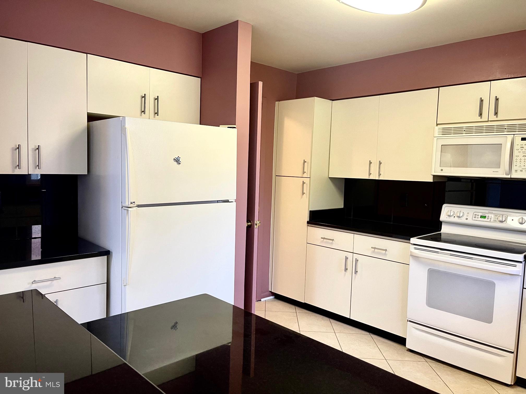 MOUNT WASHINGTON - Residential