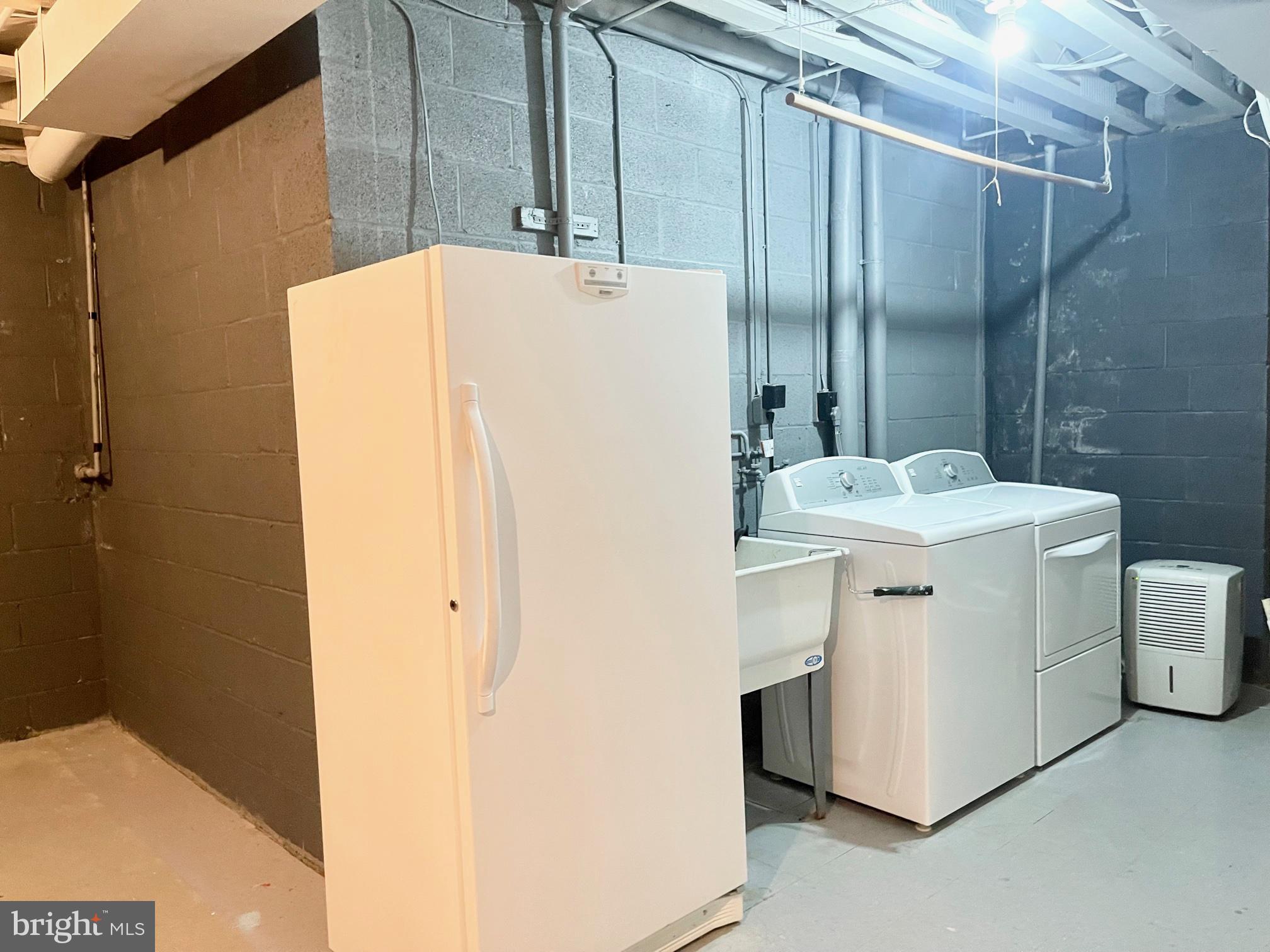 MOUNT WASHINGTON - Residential