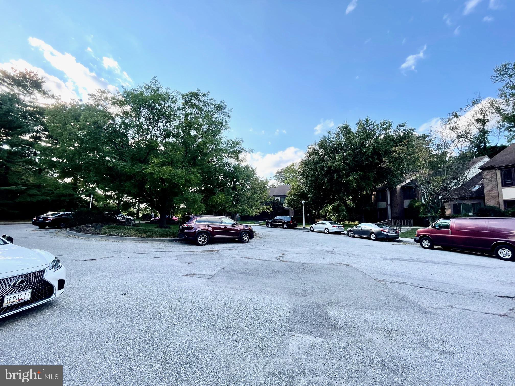 MOUNT WASHINGTON - Residential