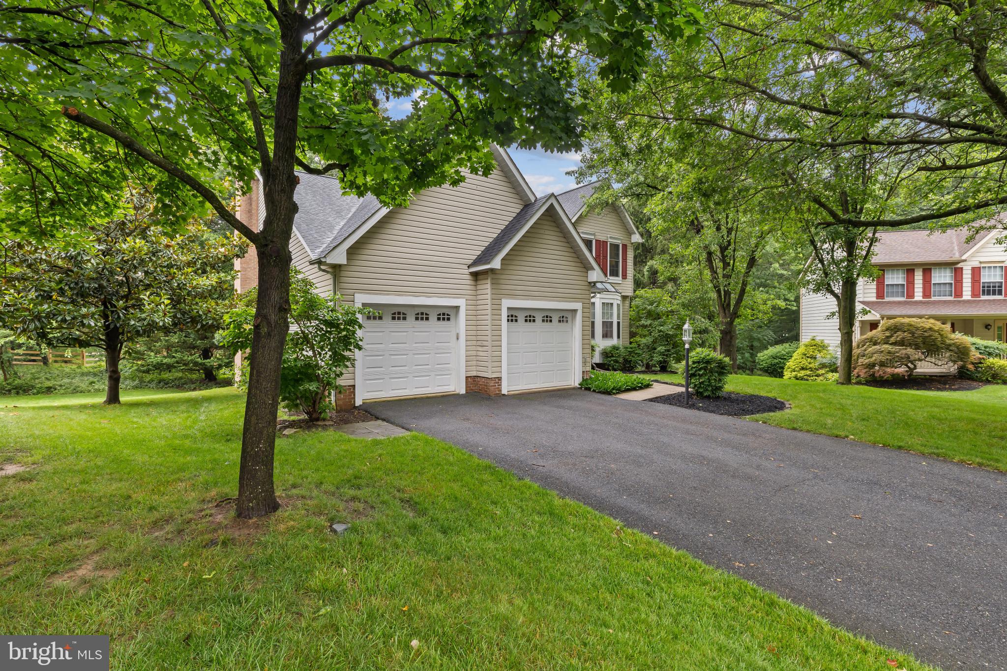 7719 GRAYSTONE COURT