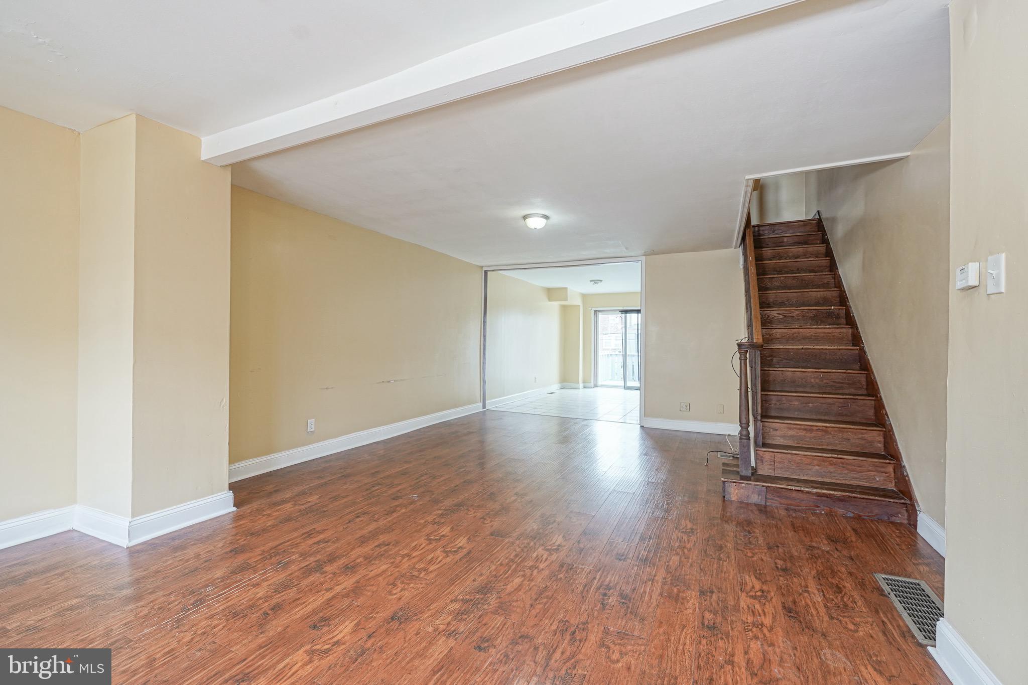 PHILADELPHIA (SOUTHWEST) - Residential