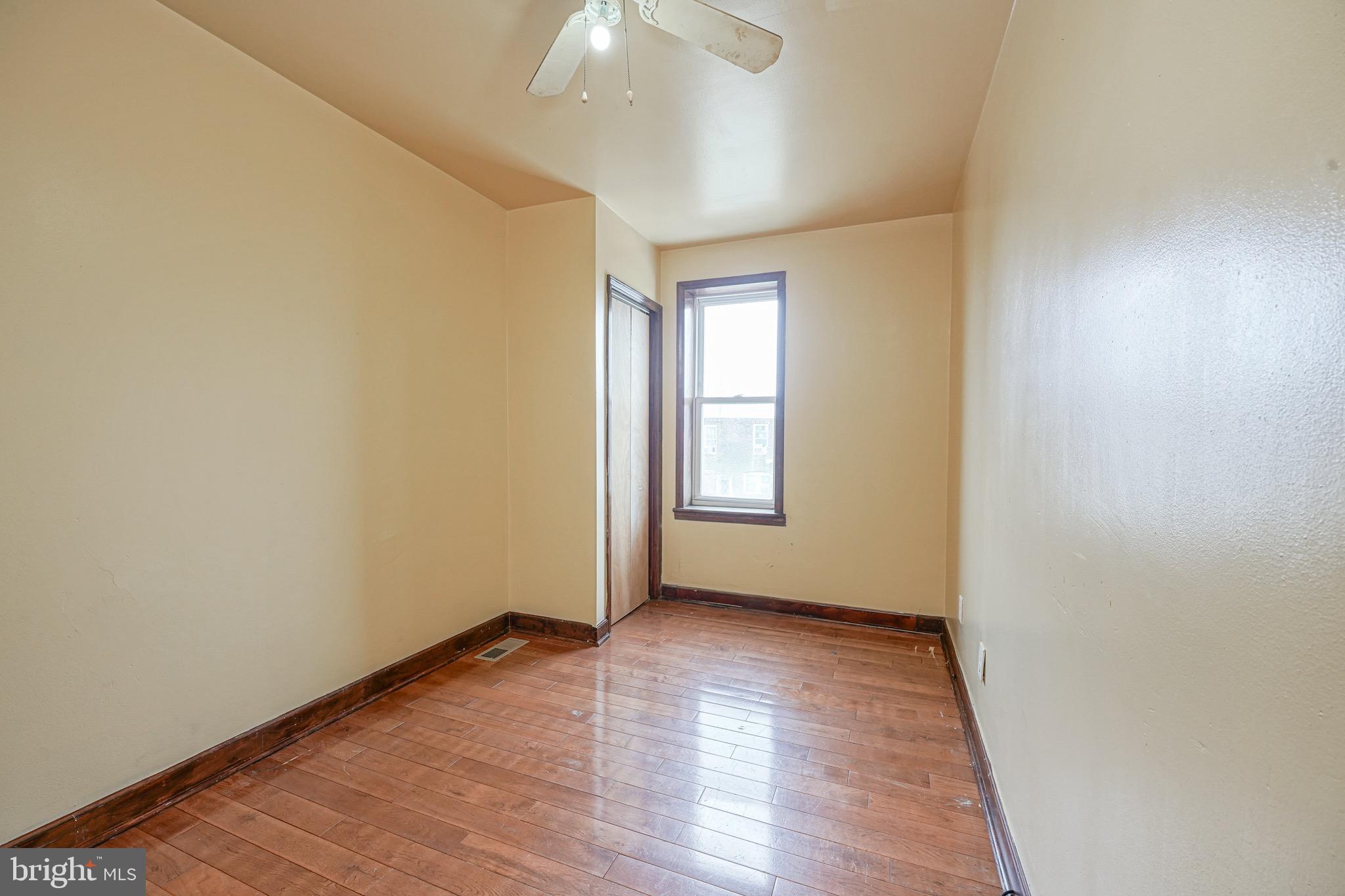 PHILADELPHIA (SOUTHWEST) - Residential