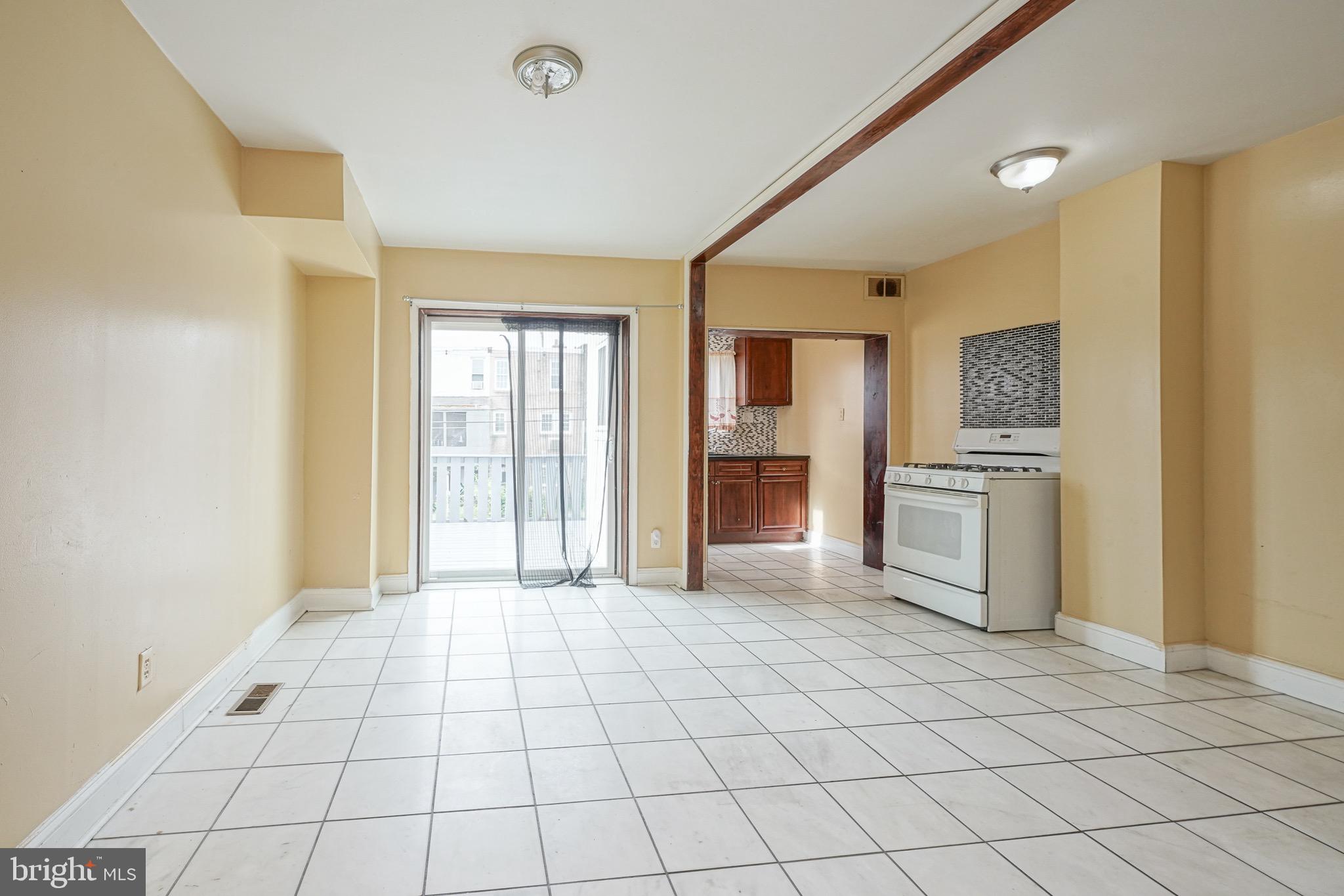 PHILADELPHIA (SOUTHWEST) - Residential