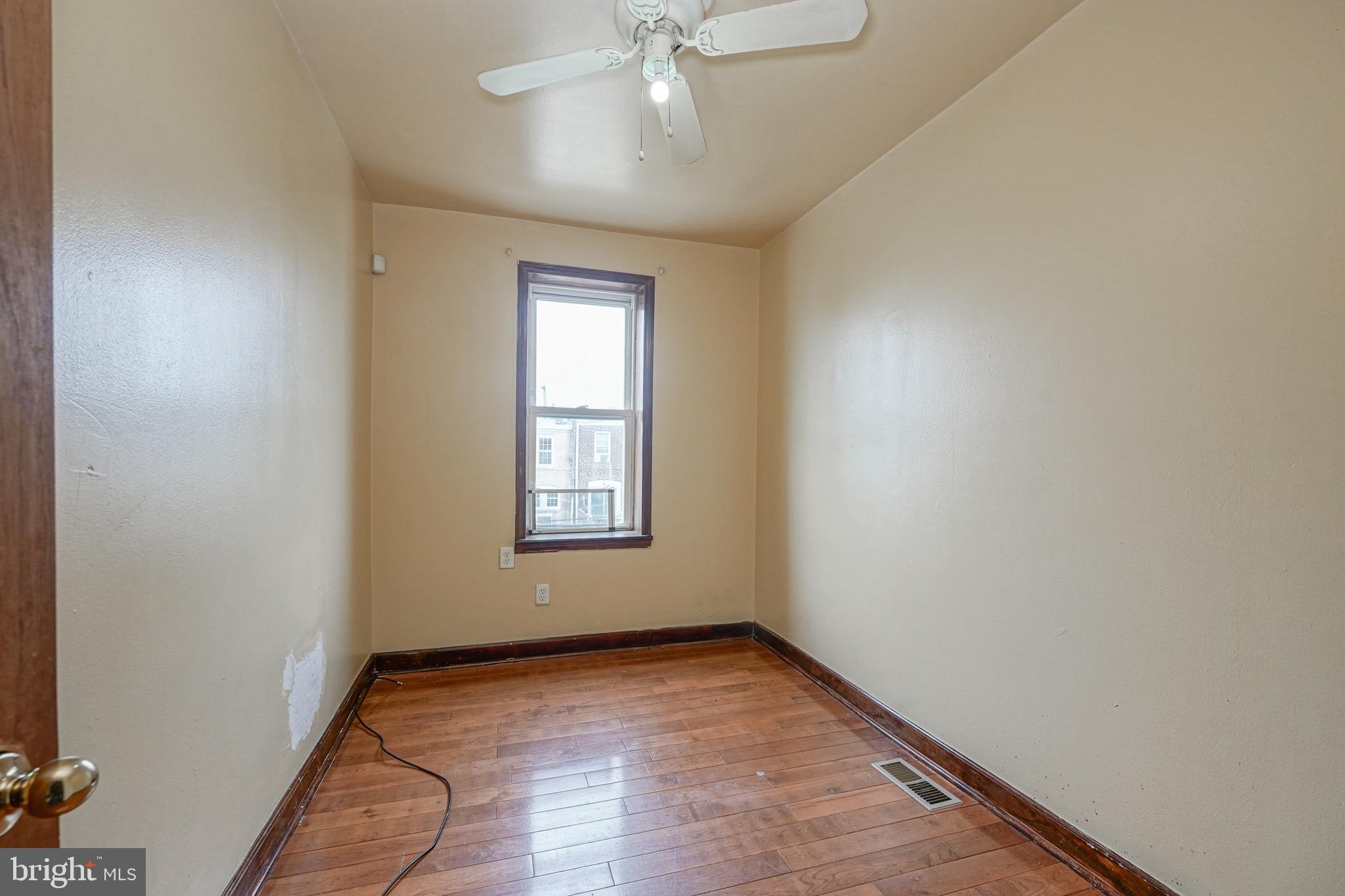 PHILADELPHIA (SOUTHWEST) - Residential