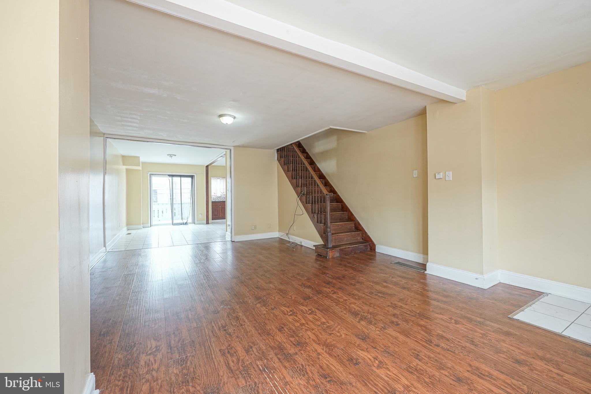 PHILADELPHIA (SOUTHWEST) - Residential