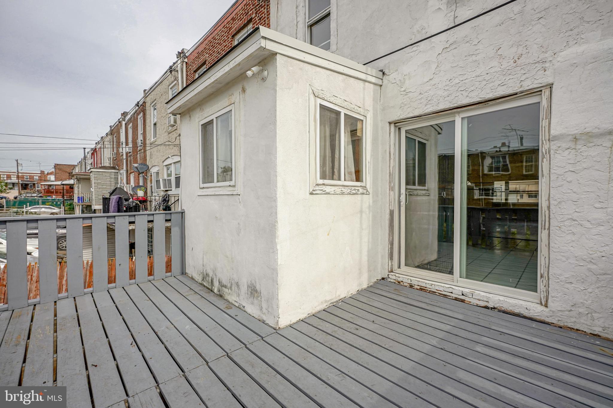 PHILADELPHIA (SOUTHWEST) - Residential