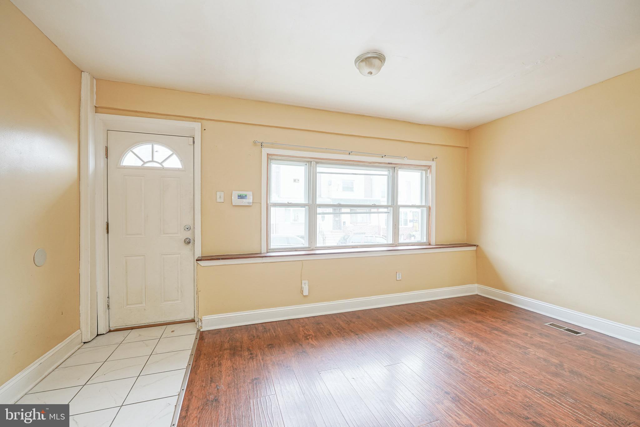 PHILADELPHIA (SOUTHWEST) - Residential