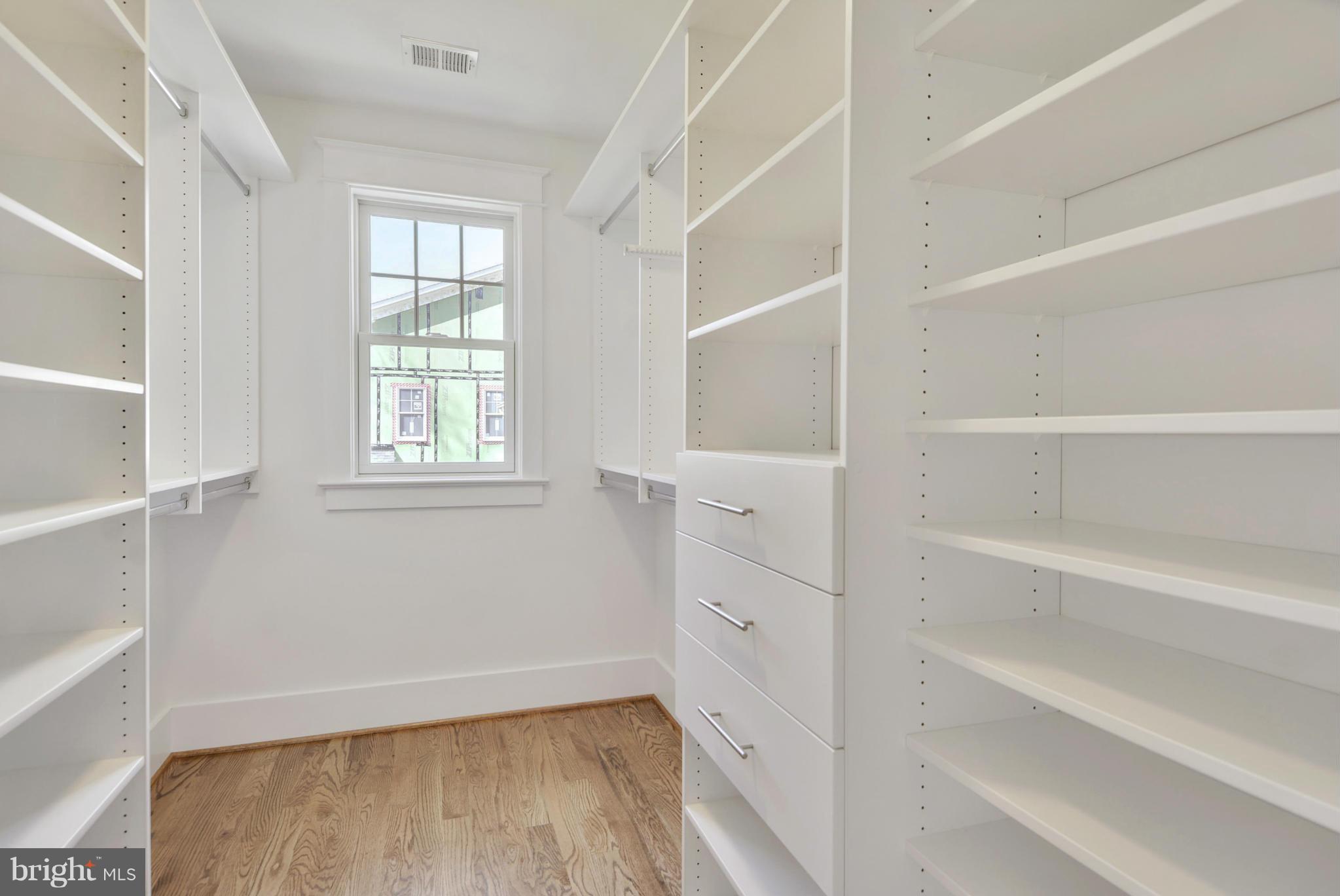 HUNTINGTON TERRACE - Residential