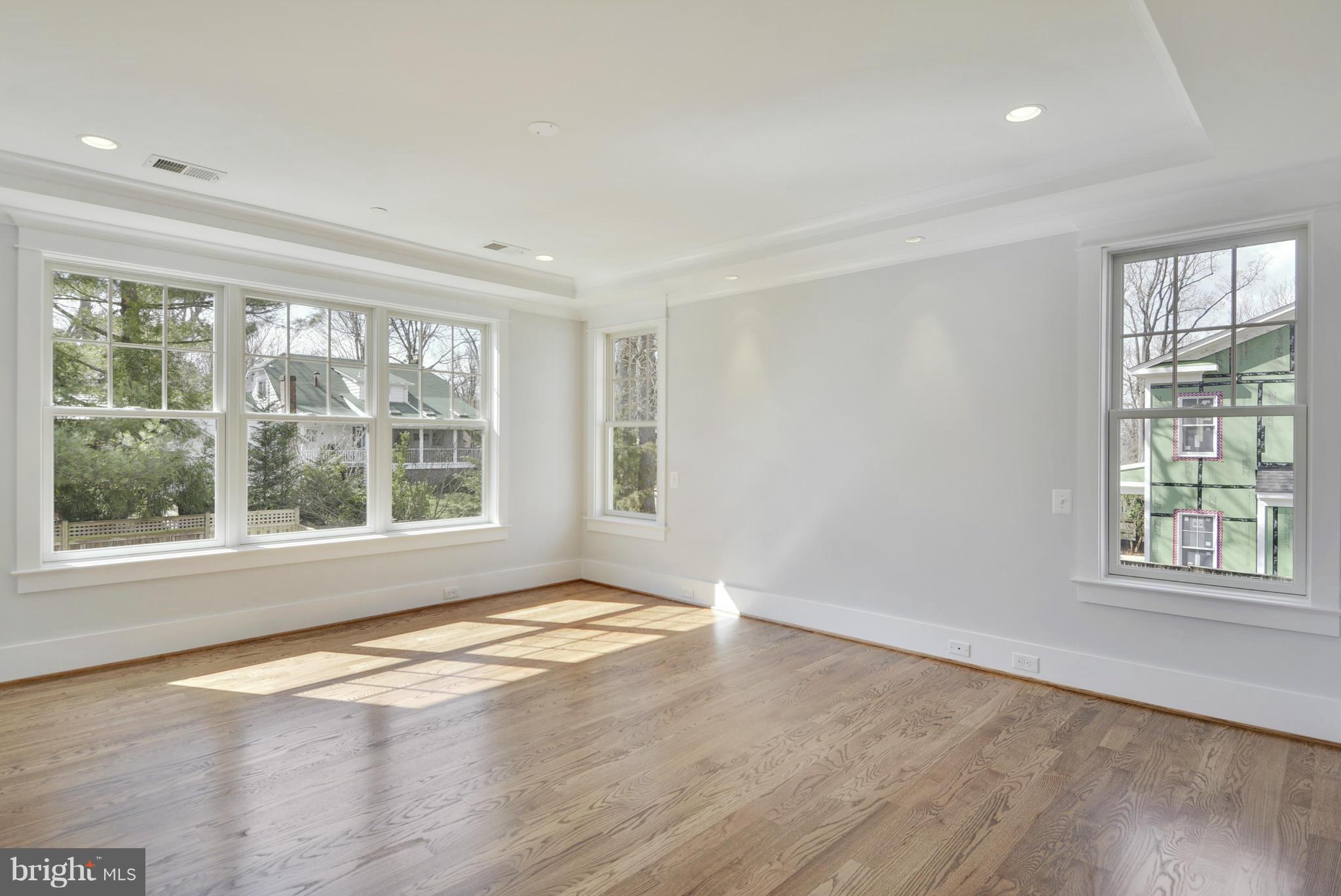 HUNTINGTON TERRACE - Residential