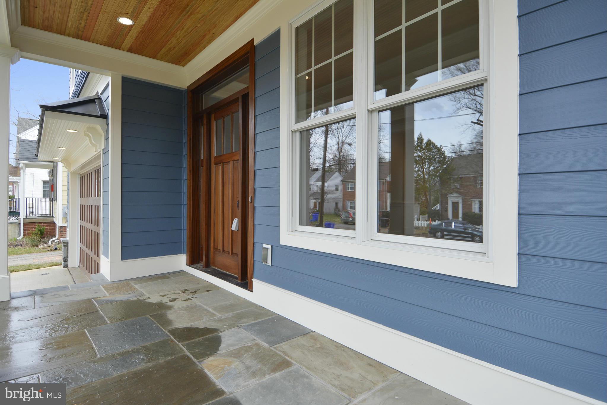 HUNTINGTON TERRACE - Residential