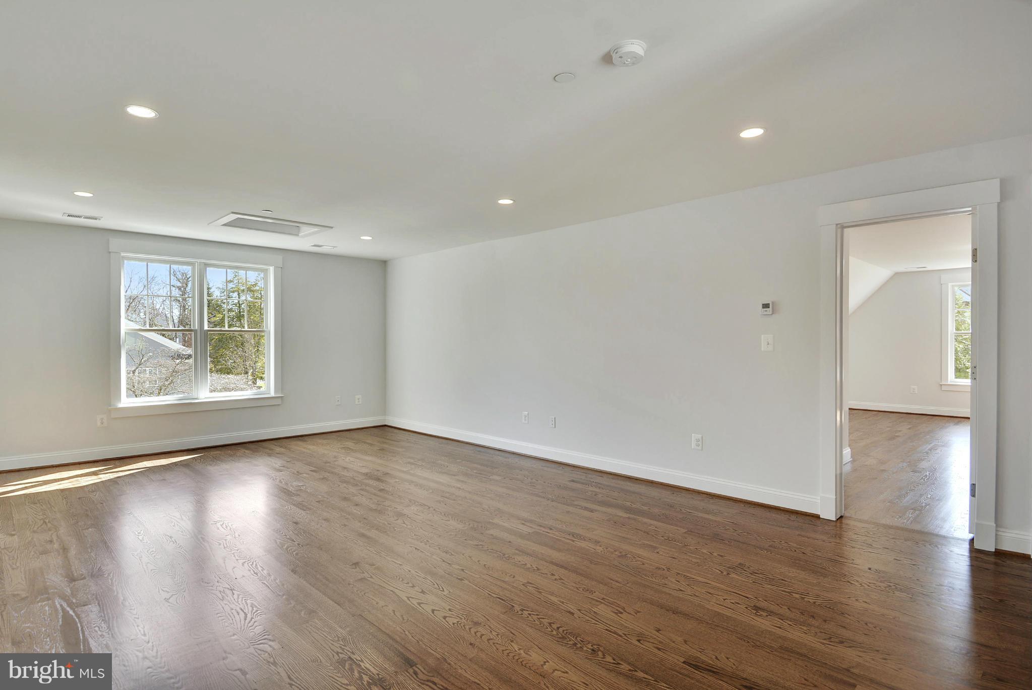 HUNTINGTON TERRACE - Residential