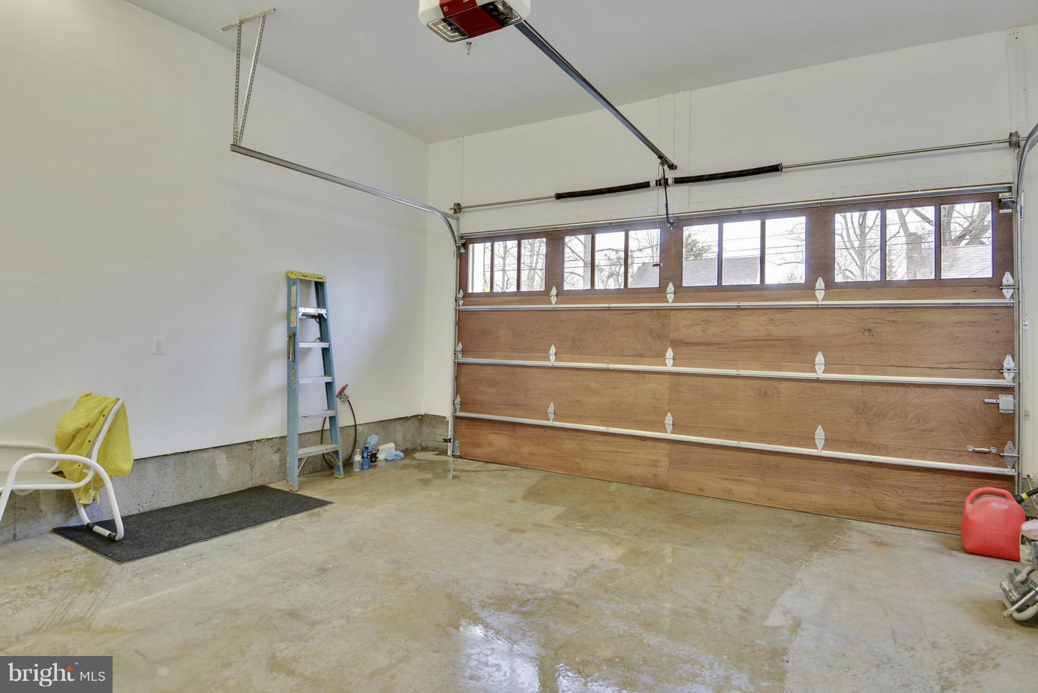 HUNTINGTON TERRACE - Residential