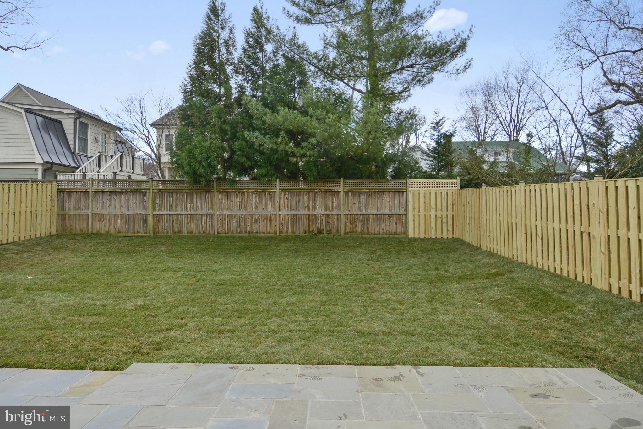 HUNTINGTON TERRACE - Residential