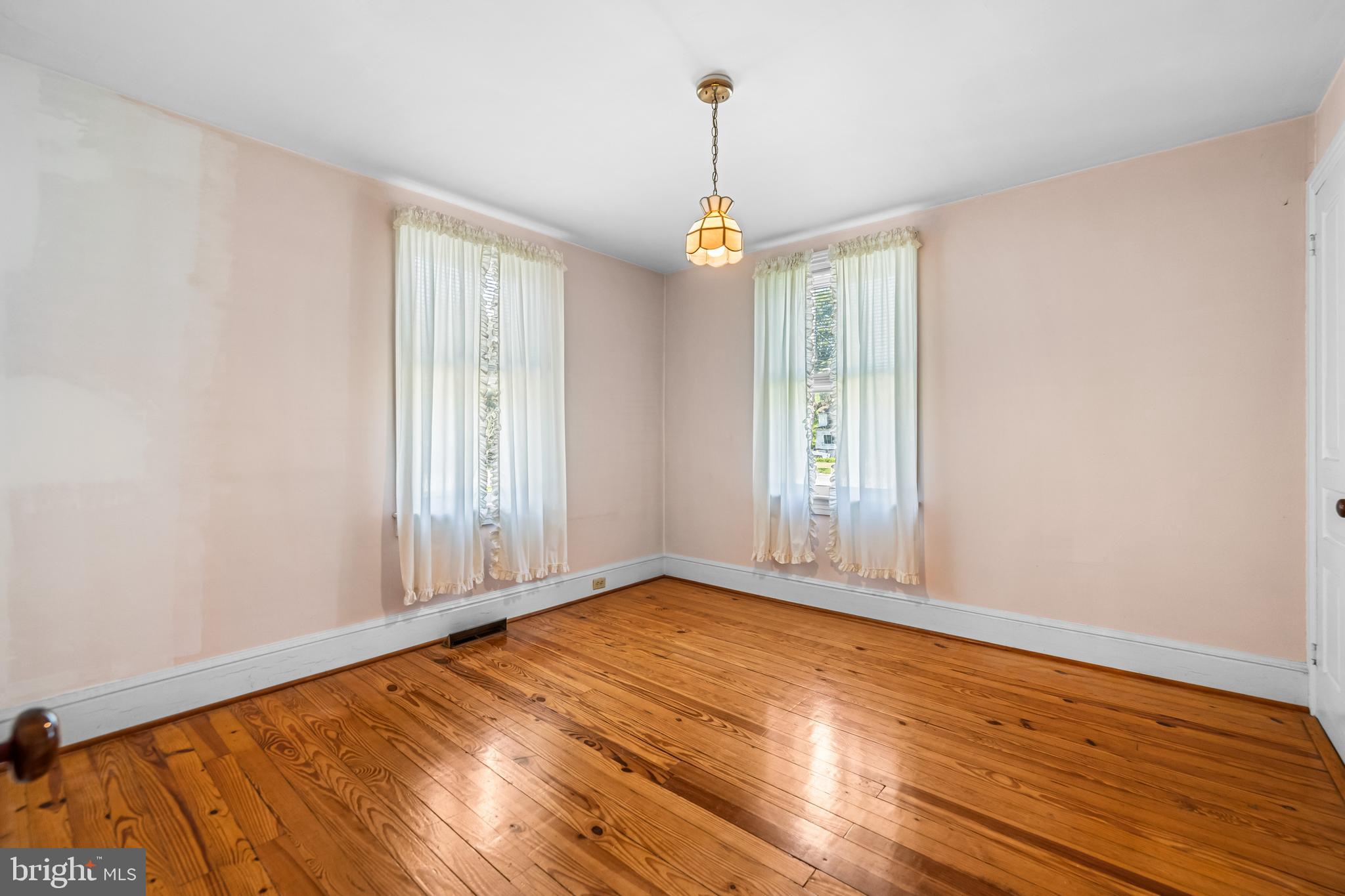 FREELAND - Residential