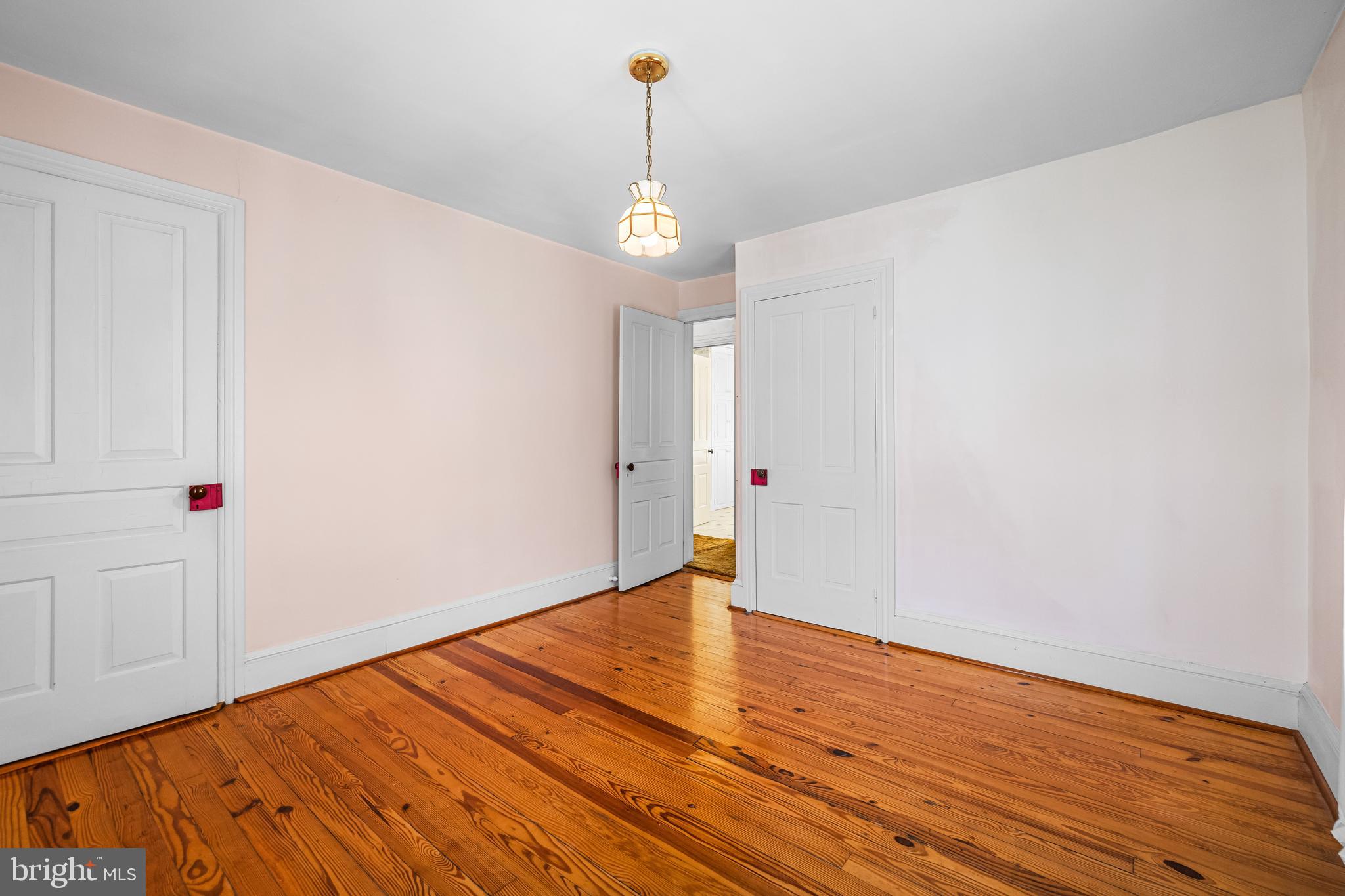 FREELAND - Residential