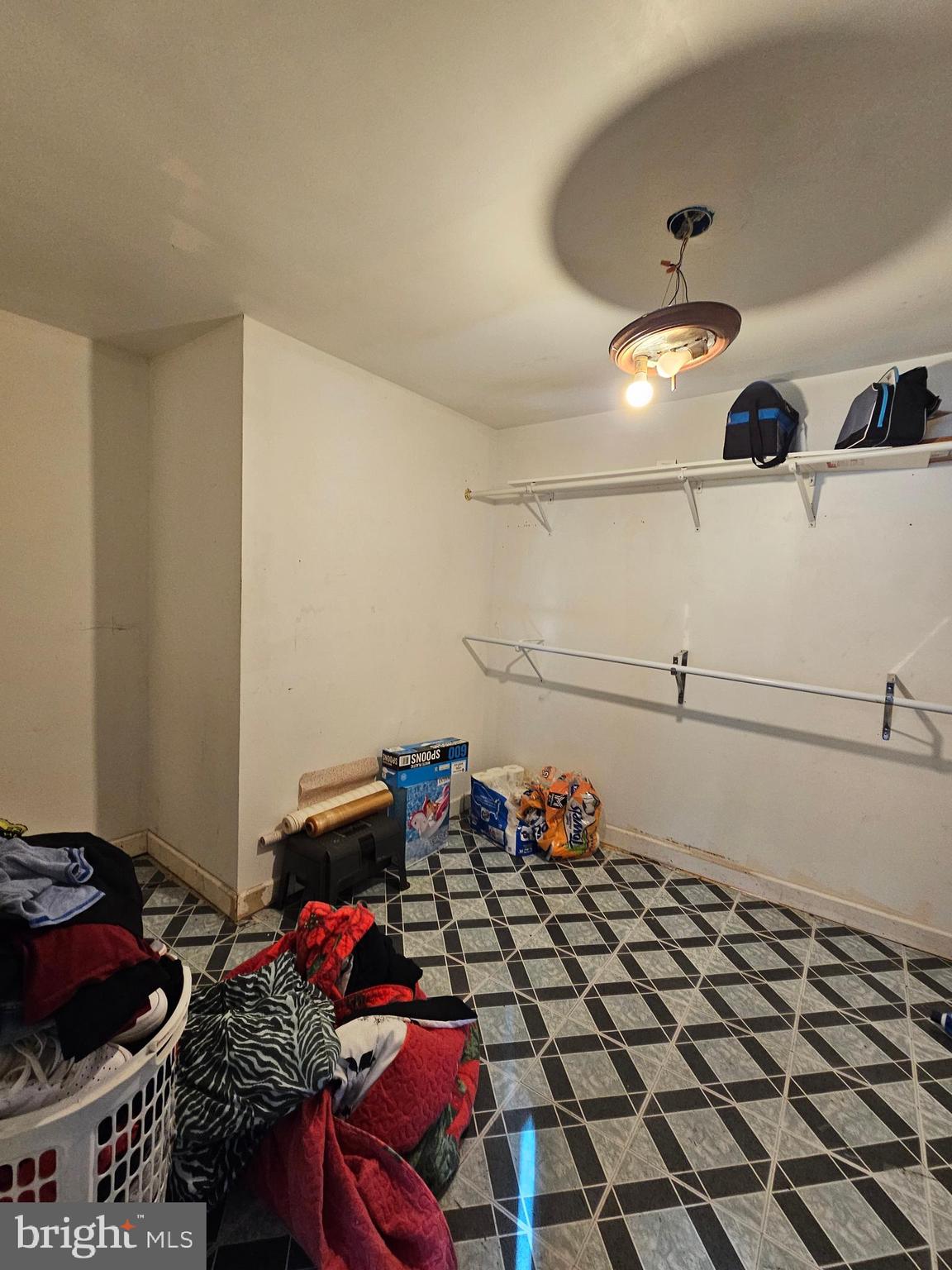 GLENWOOD ACRES - Residential