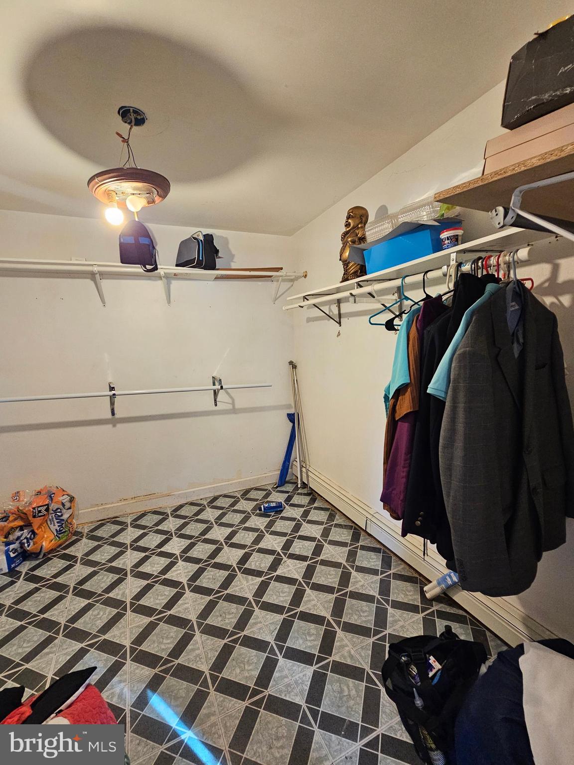 GLENWOOD ACRES - Residential