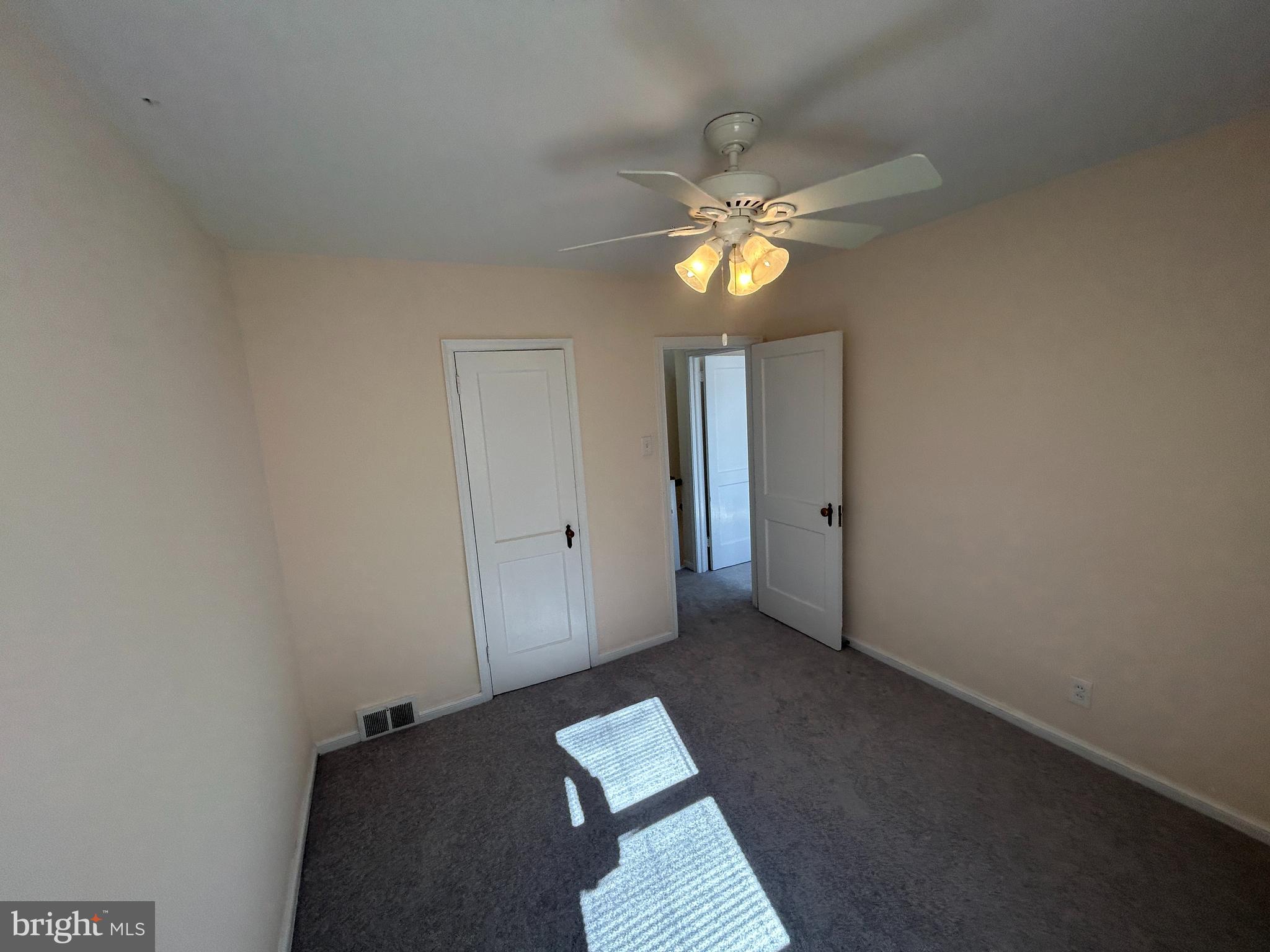 HAVERTOWN - Residential